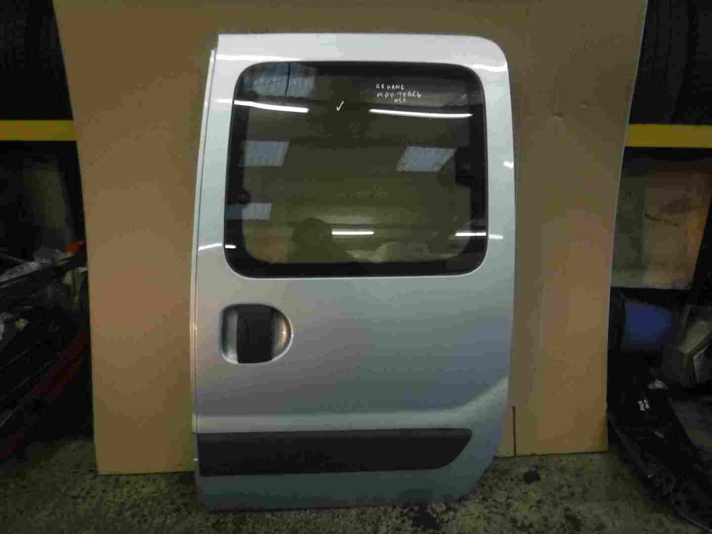 Renault Kangoo MPV 2003-2007 Passenger NSR Rear Sliding Side Door Silver TEB64