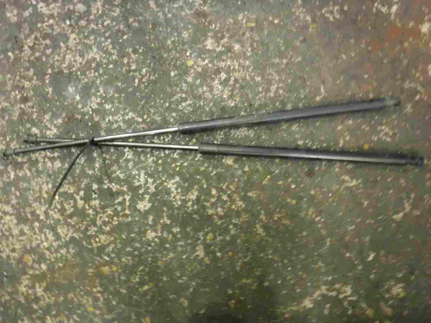 Renault Kangoo MPV 2003-2007 Rear Tailgate Boot Gas Struts