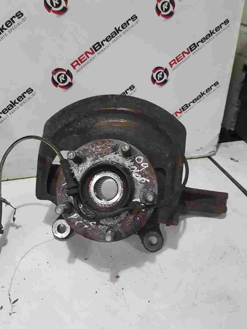 Renault Koleos 2008-2010 2.0 DCI Drivers OSF Front Wheel HUB Auto
