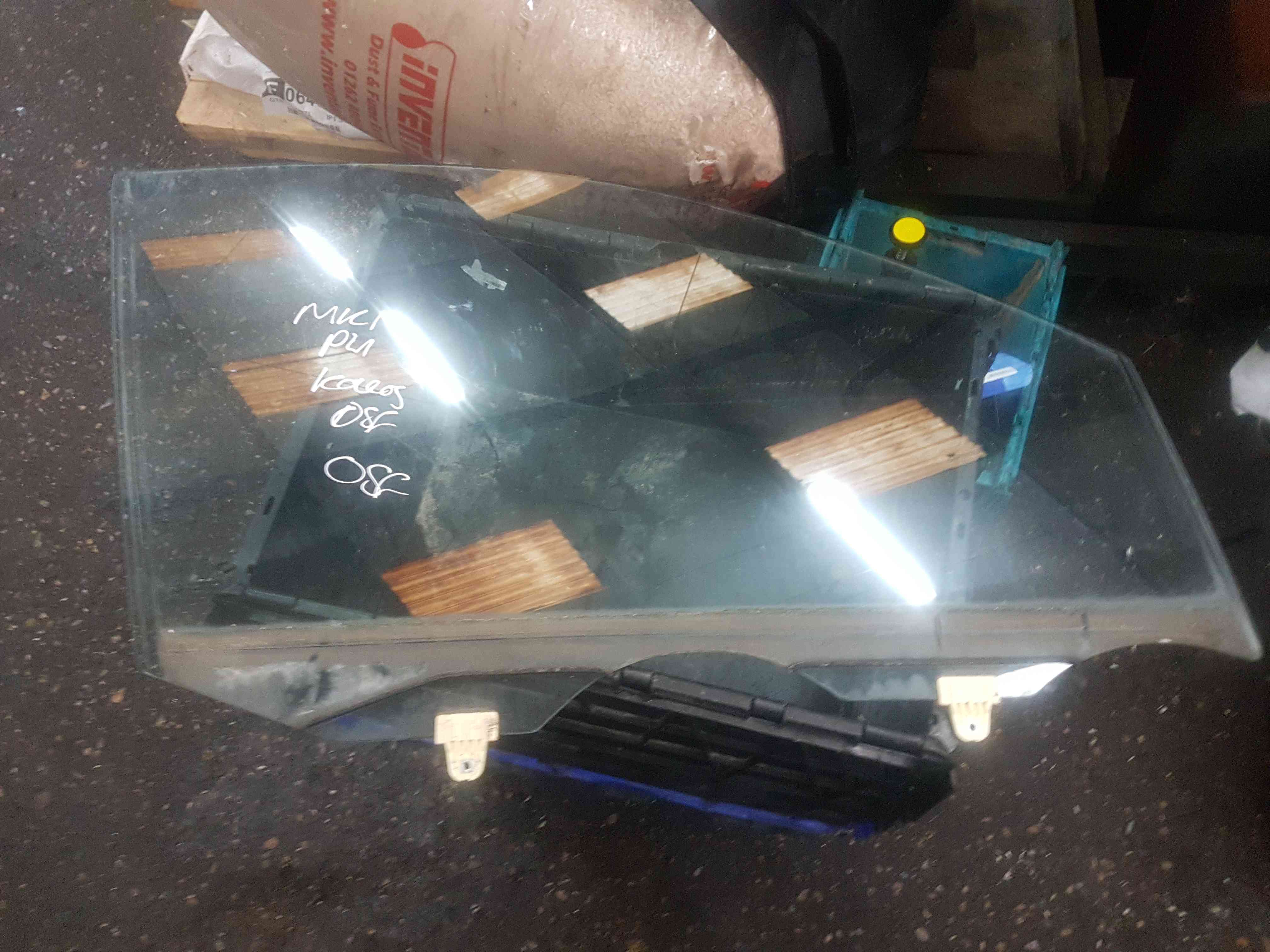 Renault Koleos 2008-2010 Drivers OSF Front Window Glass