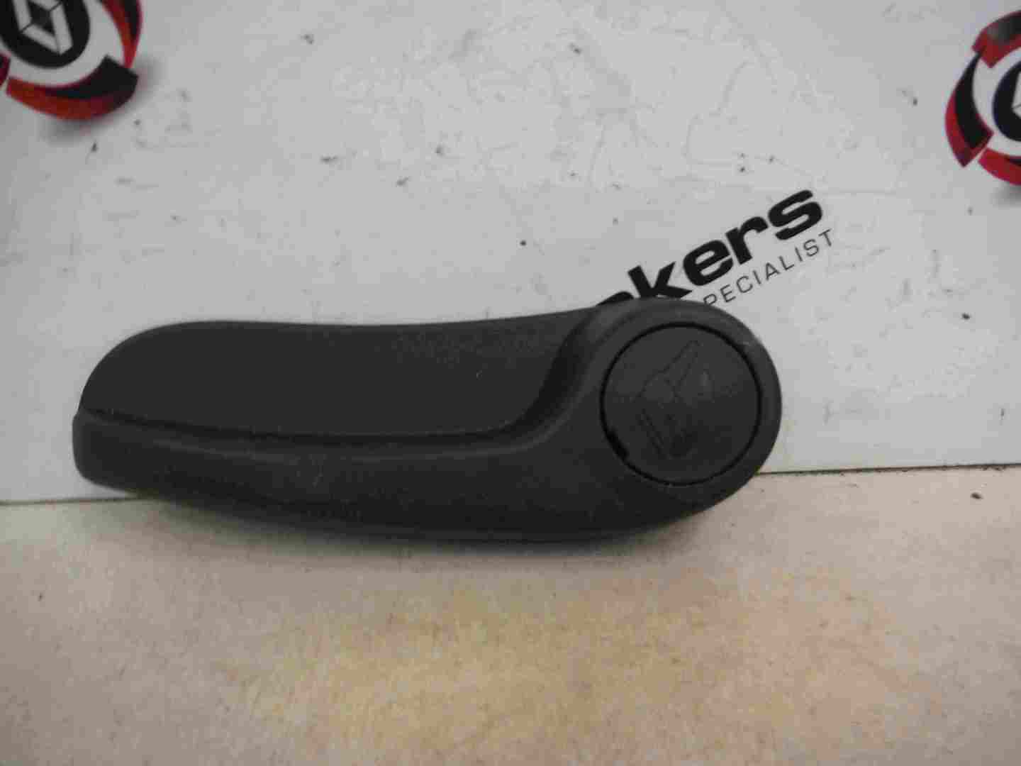 Renault Koleos 2008-2010 Passenger NSF Front Seat Recliner Handle 88935jy00A