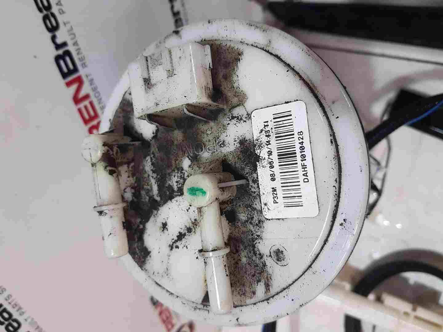 Thumb 2 Renault Koleos 2008-2015 2.0 DCI Fuel Tank Sender Unit M9r