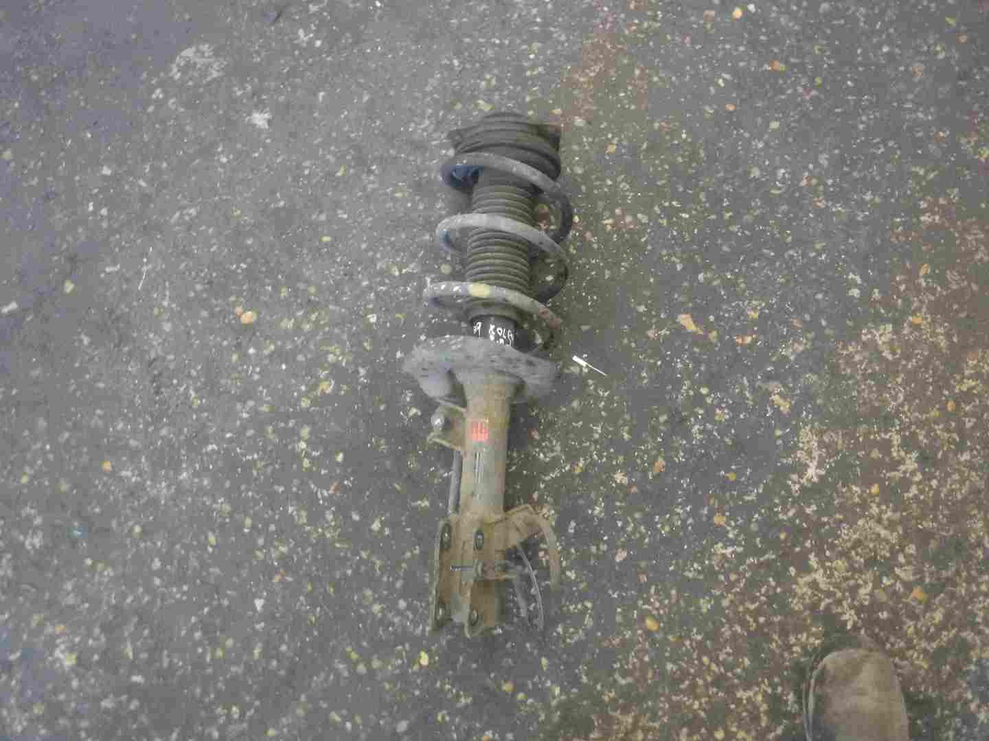 Renault Koleos 2008-2015 2.0 DCi Drivers OSF Front Spring Suspension Strut
