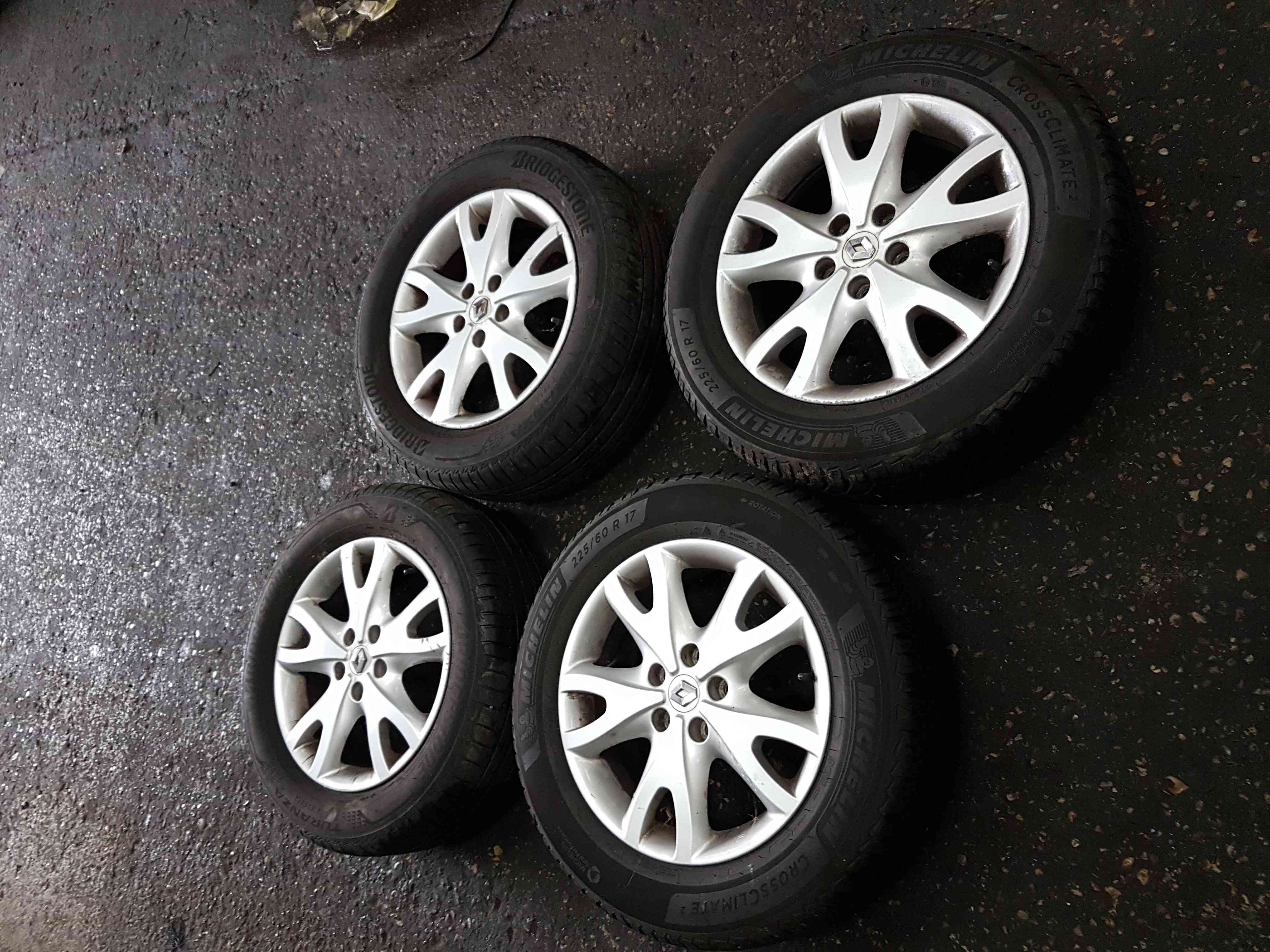 Renault Koleos 2008-2015 Alloy Wheels SET 17Inch X4 4/5 225 60 17 6Mm