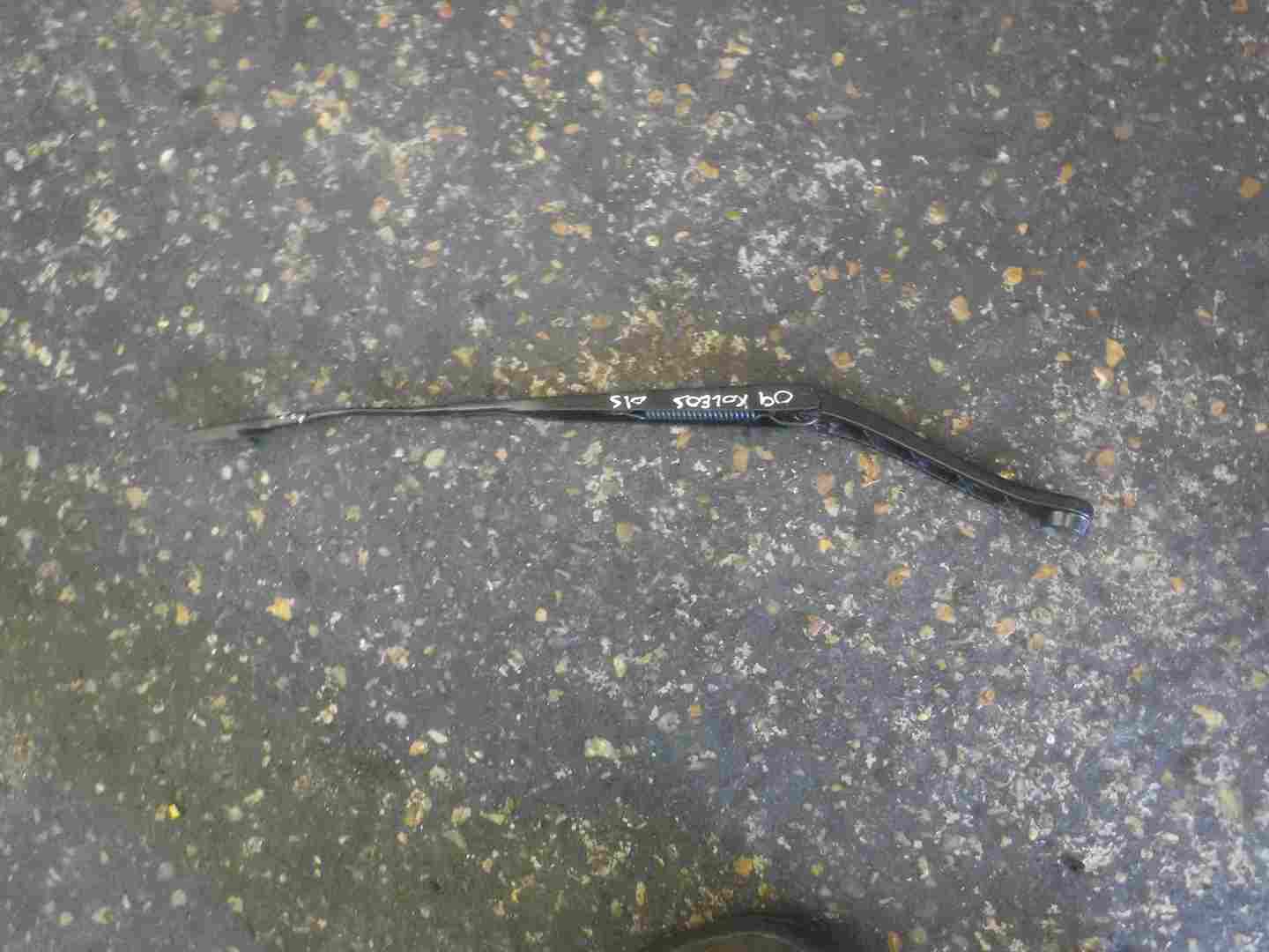 Renault Koleos 2008-2015 Drivers OSF Front Windscreen Wiper Arm