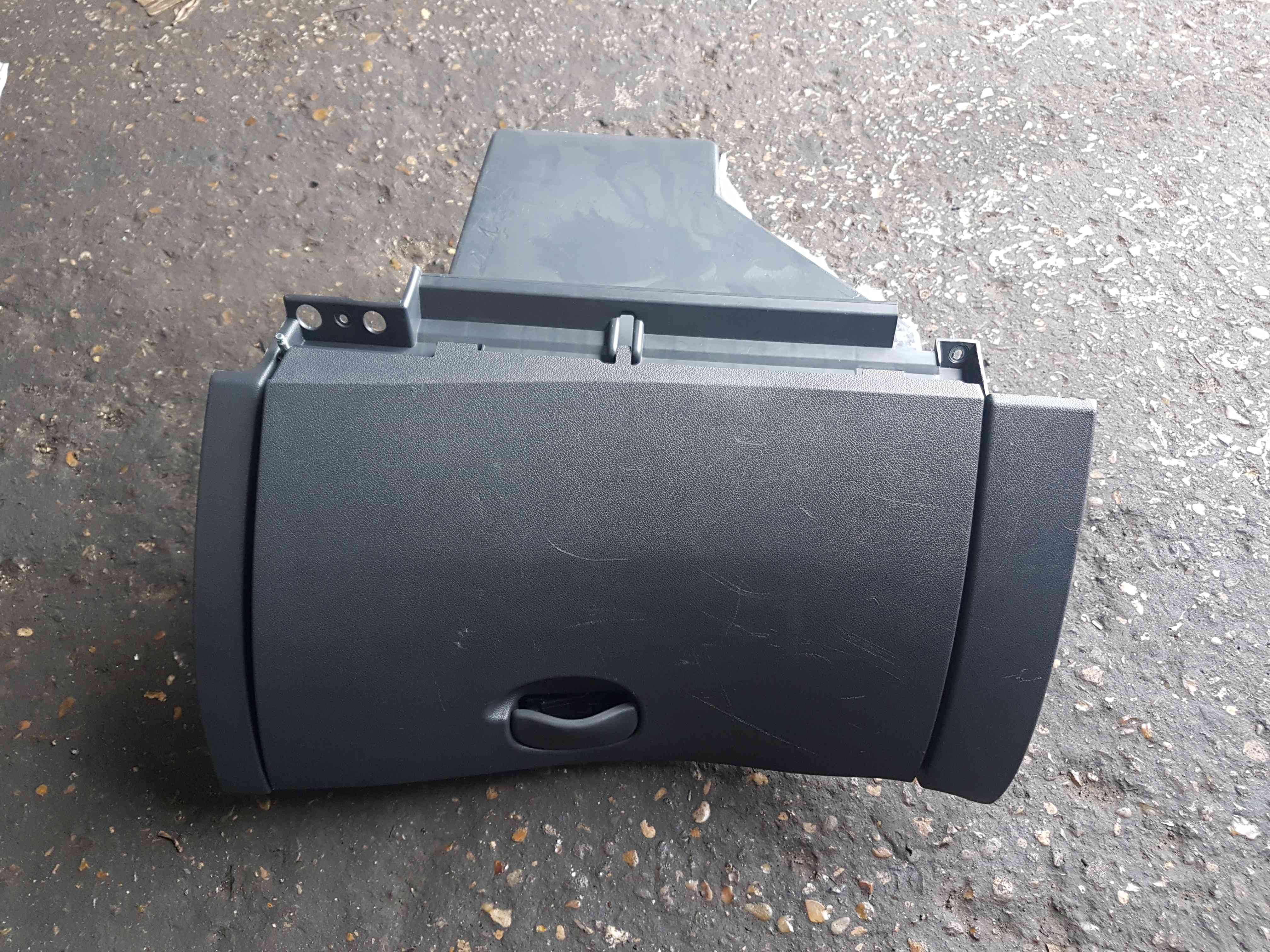 Thumb 2 Renault Koleos 2008-2015 Glove BOX