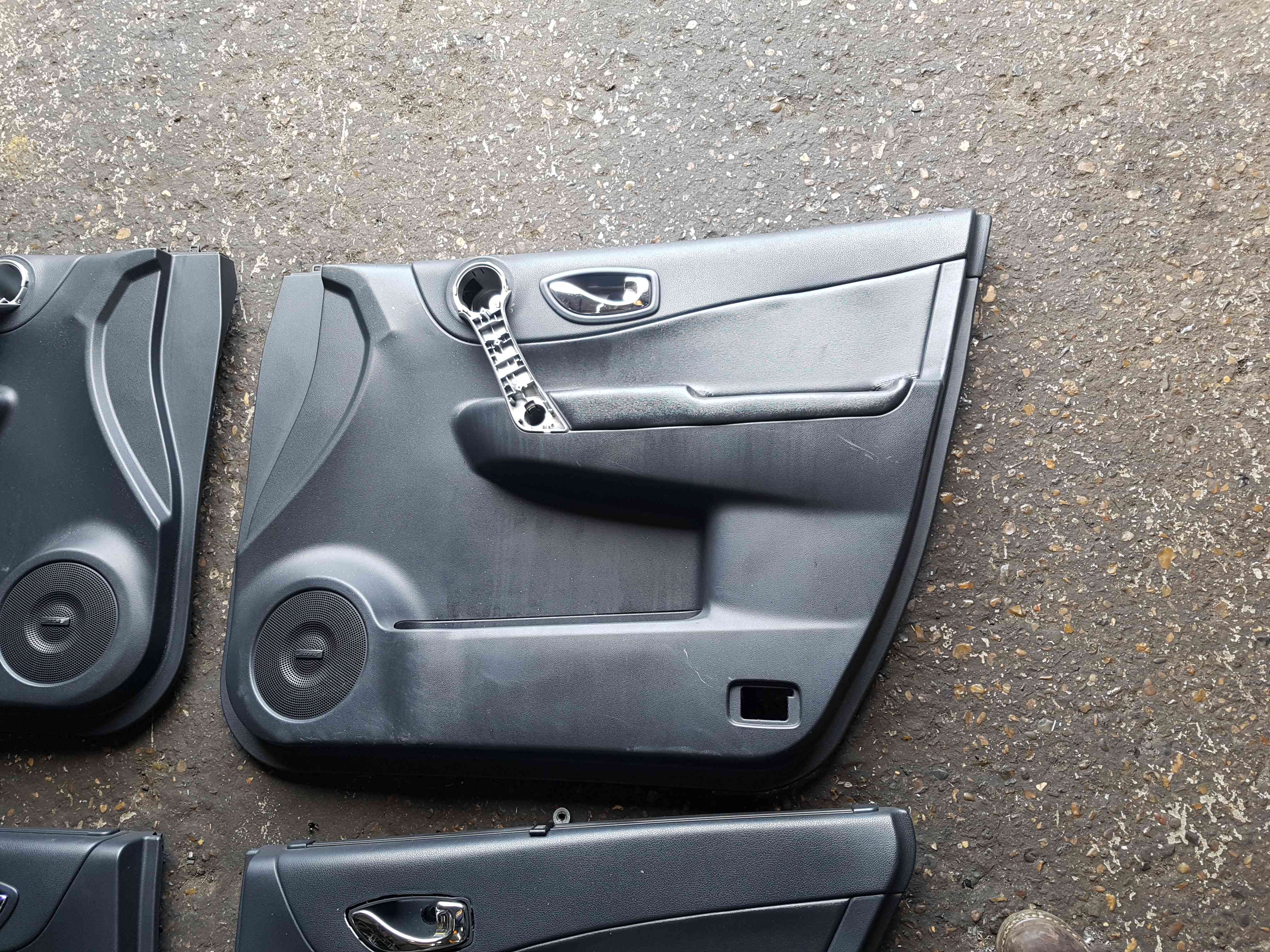 Thumb 5 Renault Koleos 2008-2015 Interior SET Door Cards Leather Front Rear