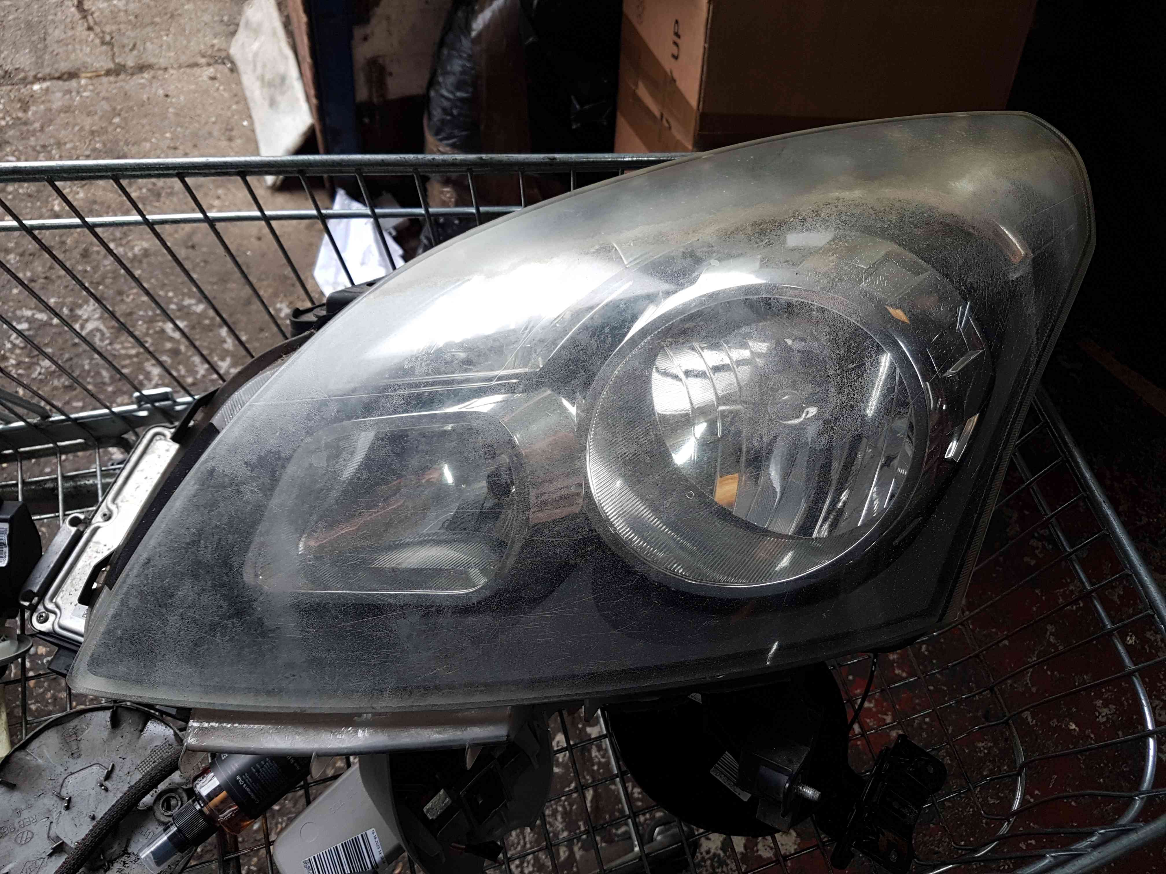 Thumb 2 Renault Koleos 2008-2015 Passenger NSF Front Headlight Cloudy