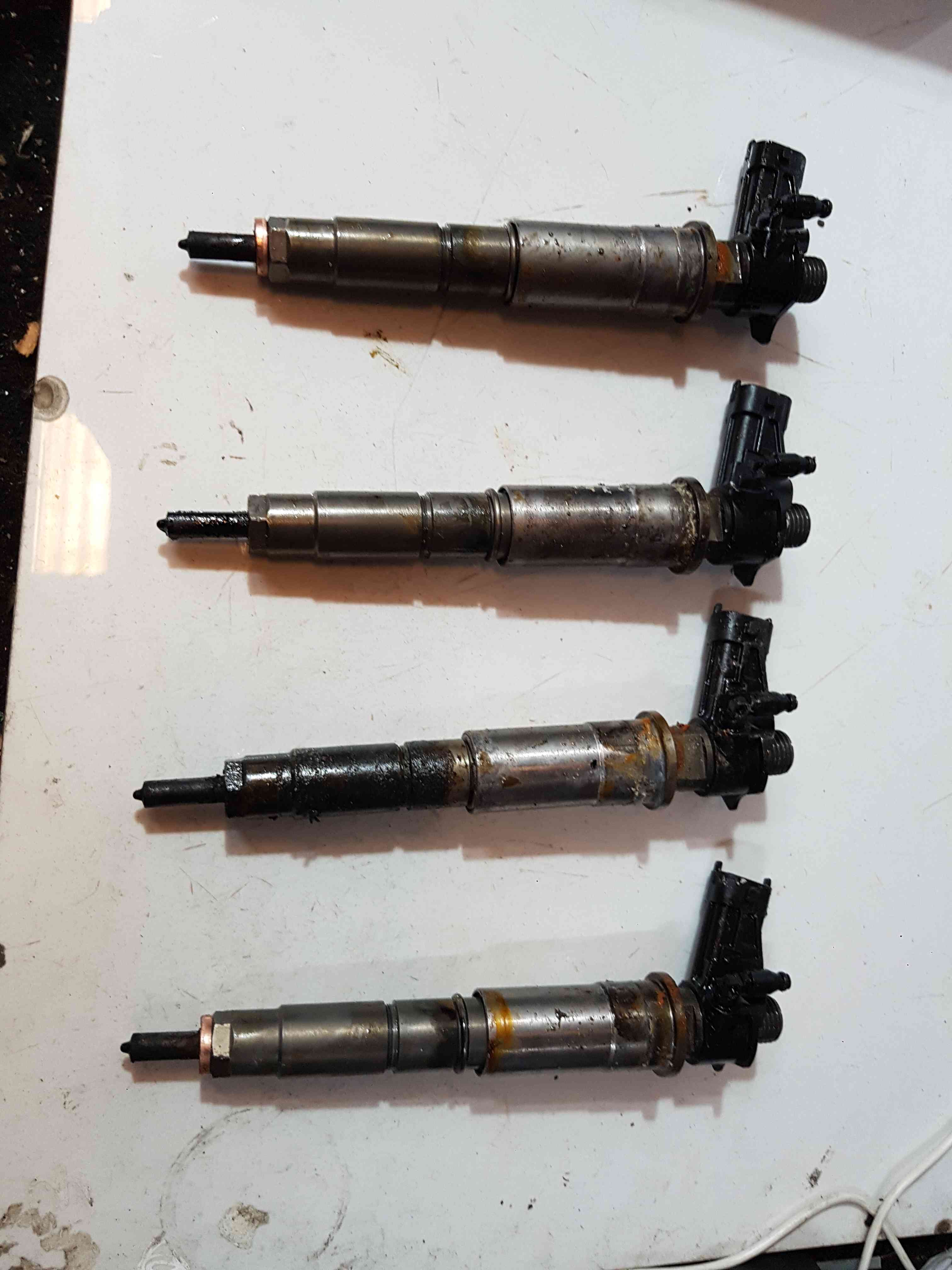 Thumb 2 Renault Koleos Nissan Qashqai 2008-2015 2.0 DCI Injectors X4 SET M9r AH104EG