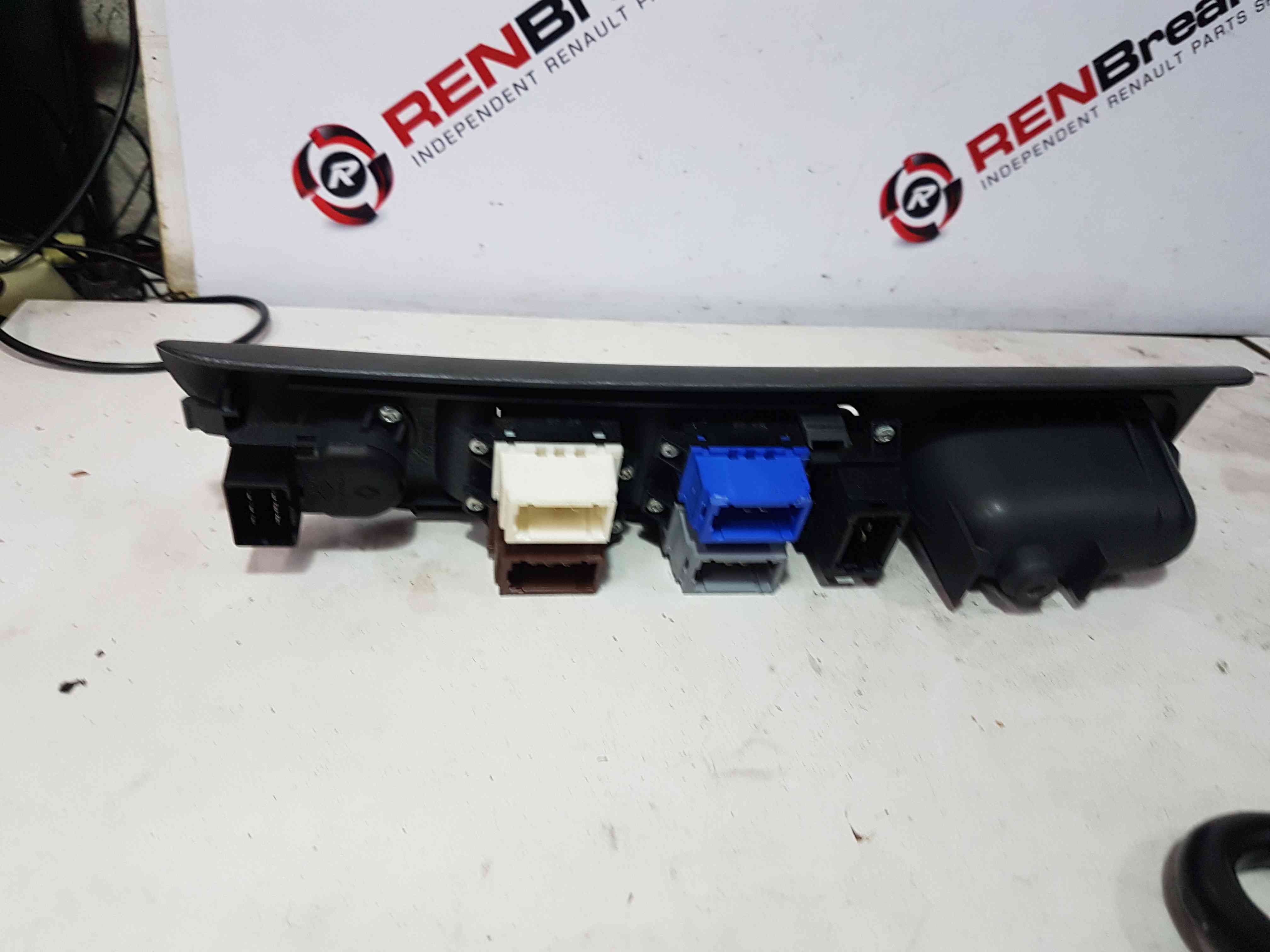 Thumb 4 Renault Laguna 1993-1999 Drivers OSF Front Window Switch