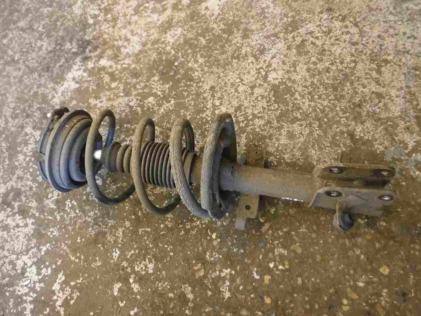 Renault Laguna 2001-2005 1.8 16v Passenger NS Front Shock Spring Suspension