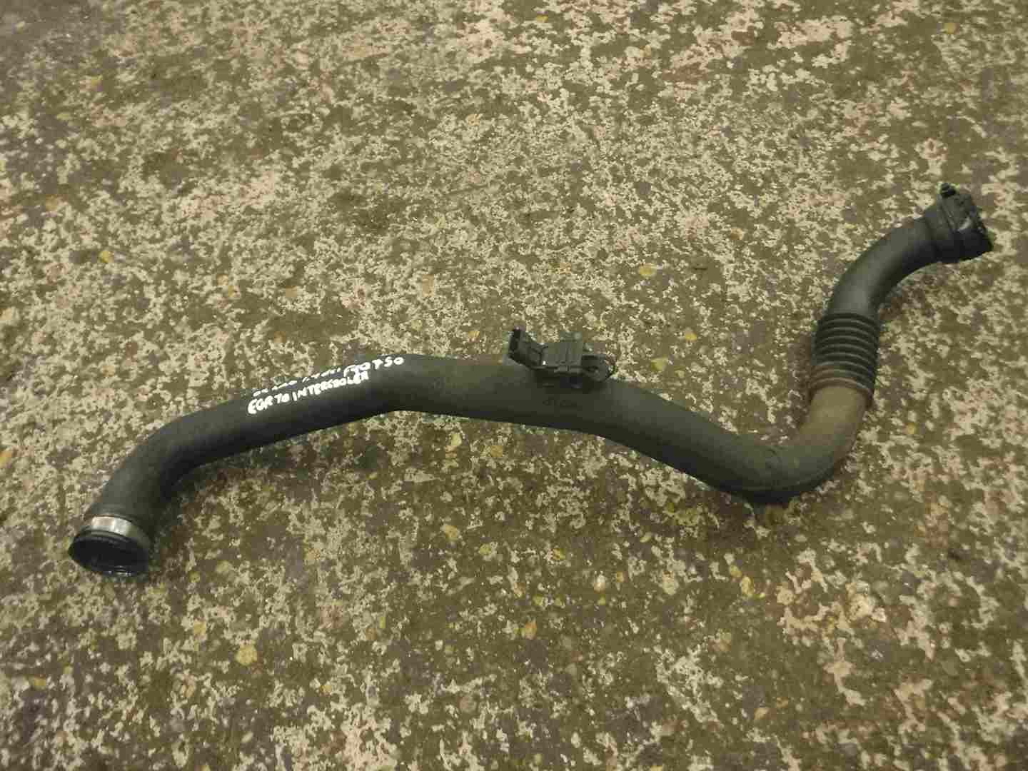 Renault Laguna 2001-2005 1.9 dCi EGR To Intercooler Pipe