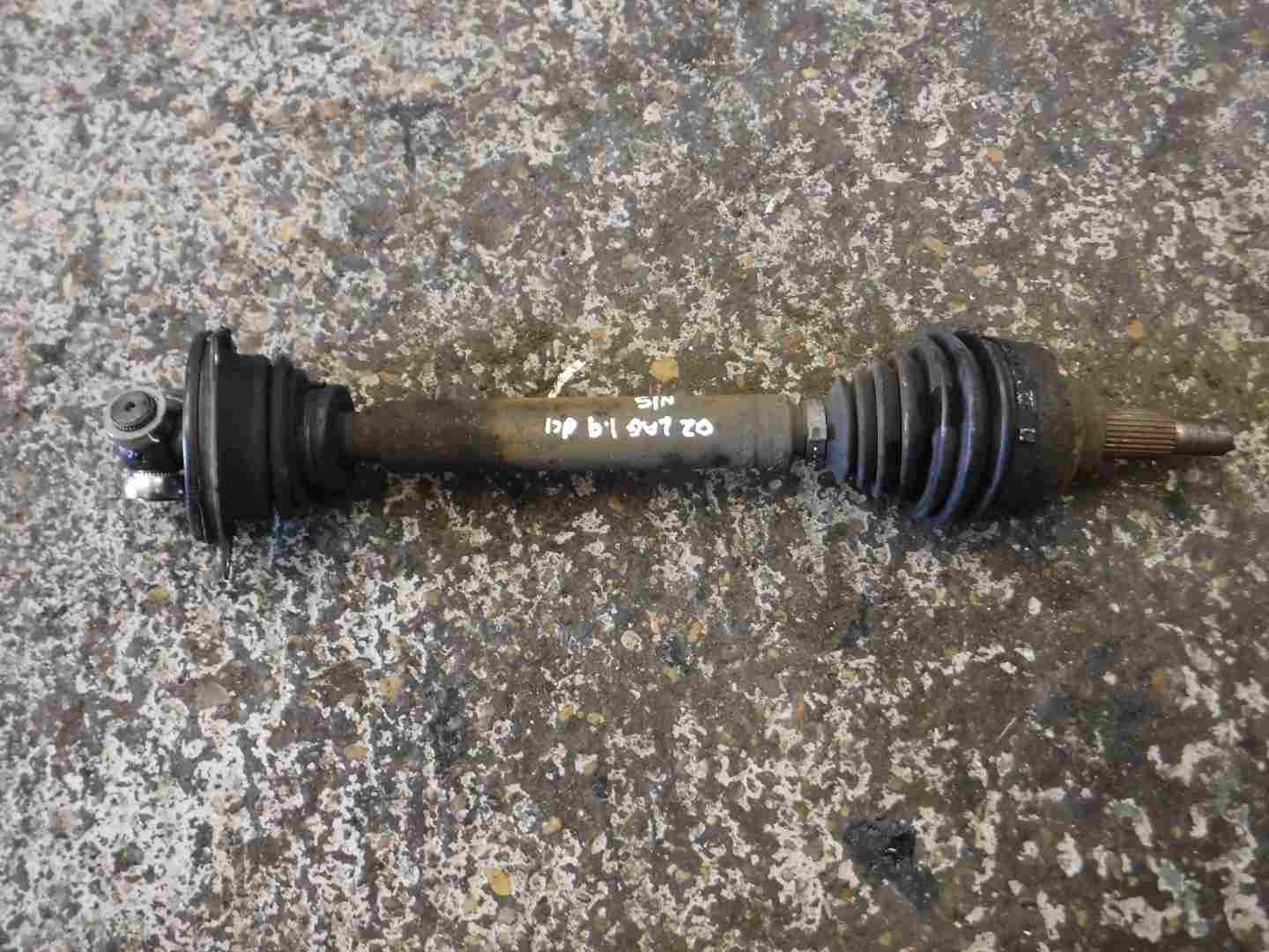 Renault Laguna 2001-2005 1.9 dCi Passenger NSF Front Driveshaft 8200079913