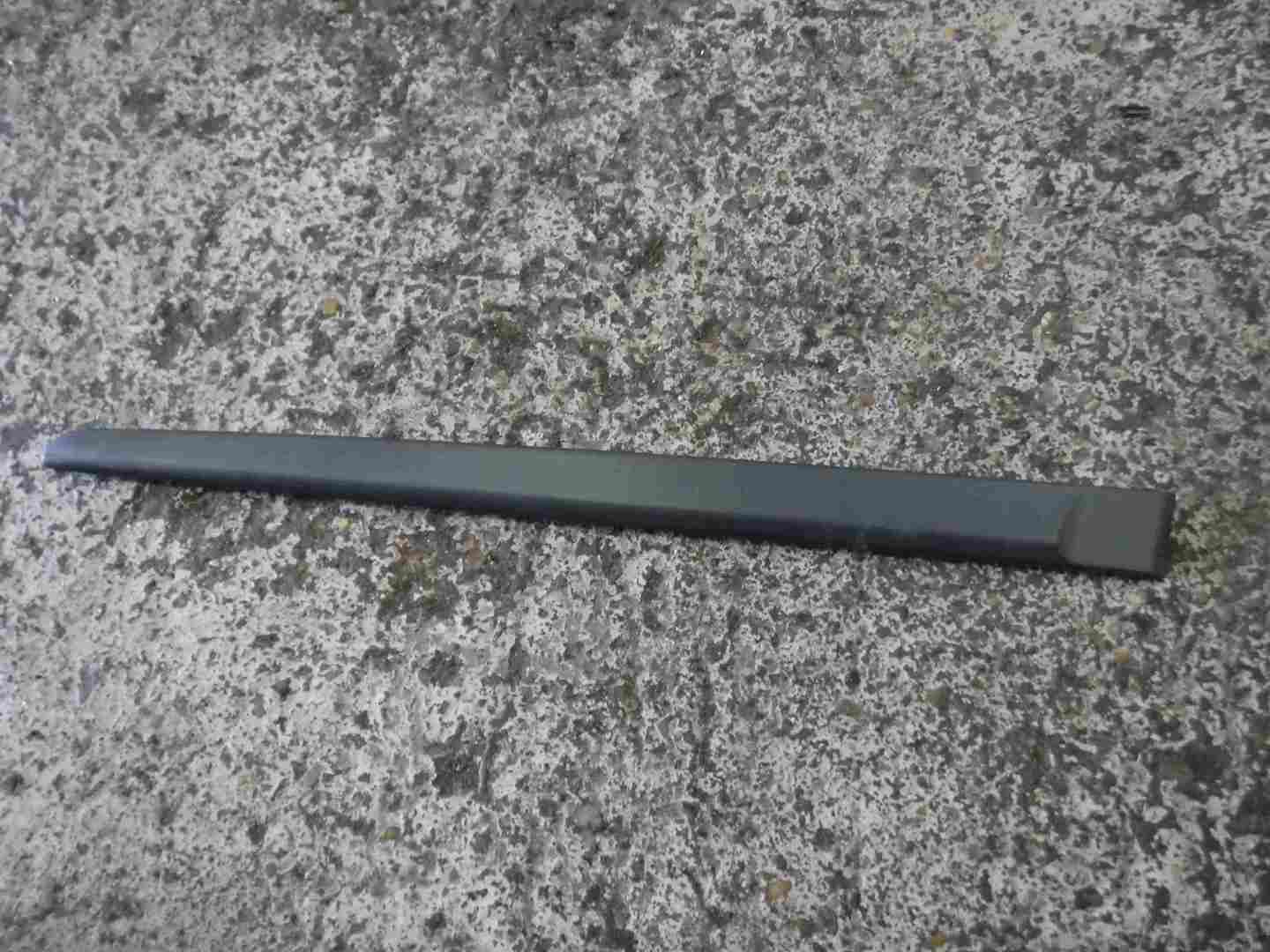 Renault Laguna 2001-2005 Passenger NSR Rear Bump Trim Moulding Black