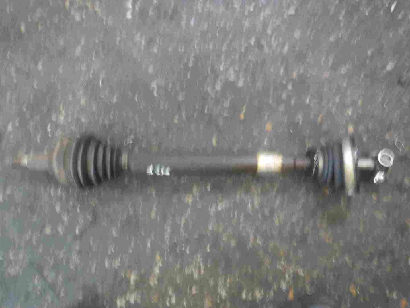 Renault Laguna 2001-2005 2.0 16v Passenger NSF Front Driveshaft 8200014111