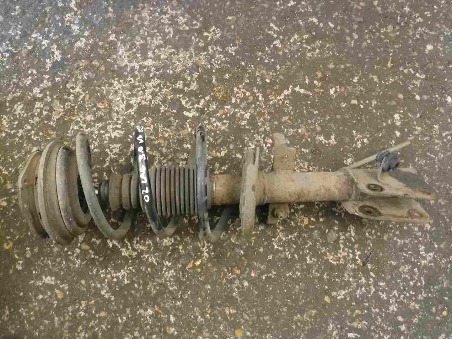 Renault Laguna 2001-2005 3.0 V6 Drivers OSF Front Spring Suspension Leg