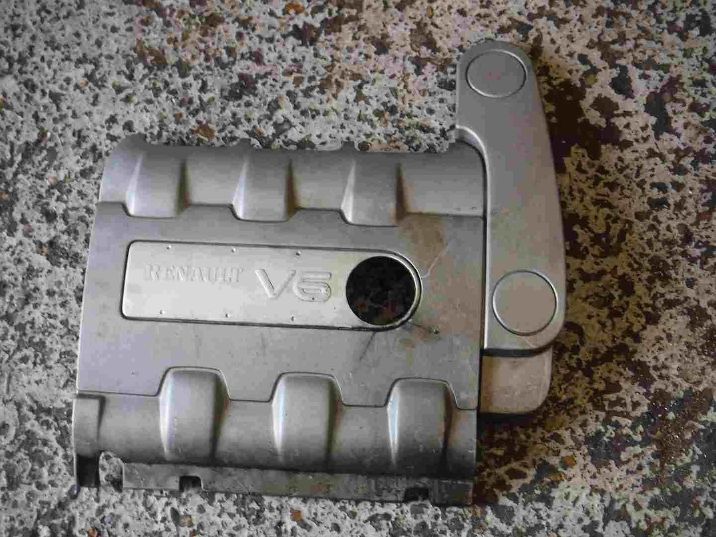 Renault Laguna 2001-2005 3.0 V6 Engine Cover Plastic