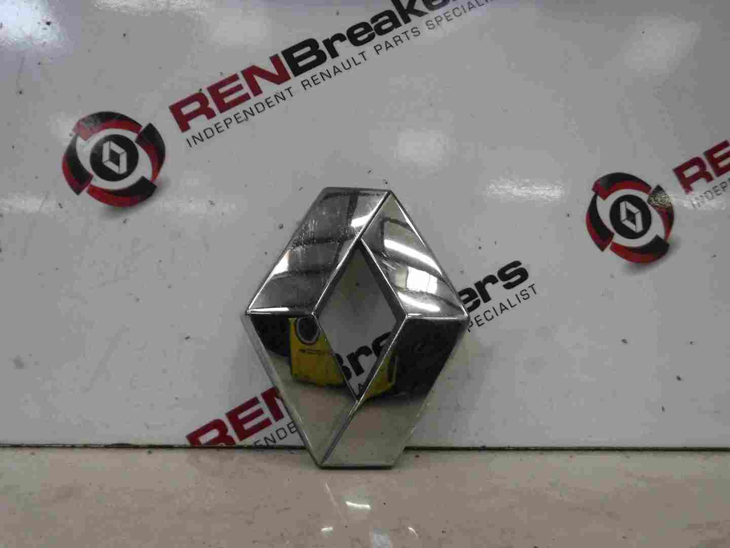 Renault Laguna 2001-2005 Boot Tailgate Diamond Emblem Badge 8200027424