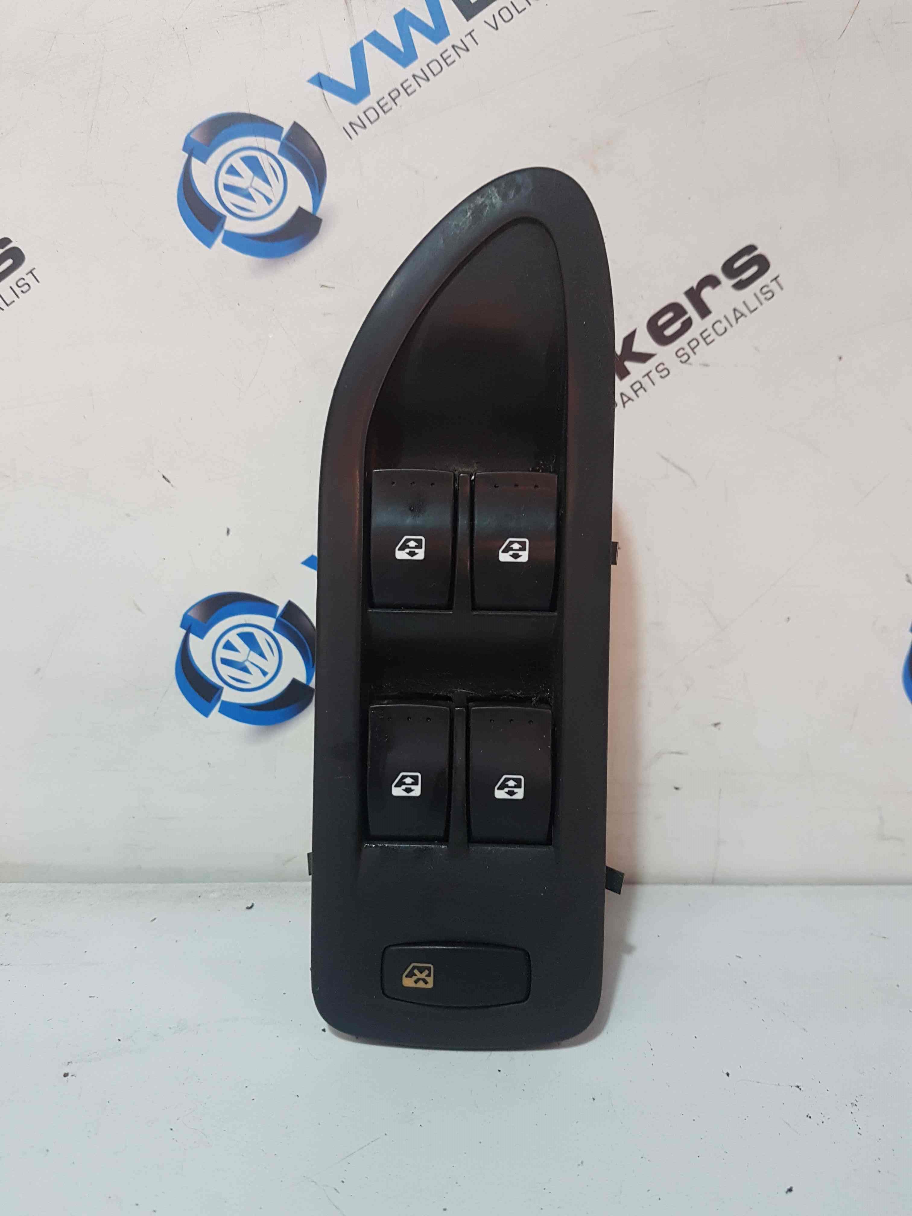Renault Laguna 2001-2005 Drivers OSF Front Window Switches Dual 8200397302