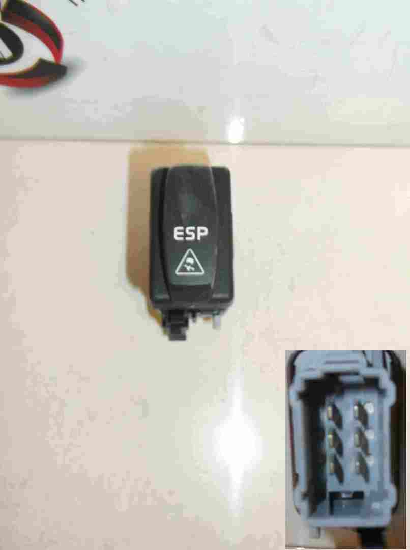 Renault Laguna 2001-2005 ESP Switch Traction Button 003452