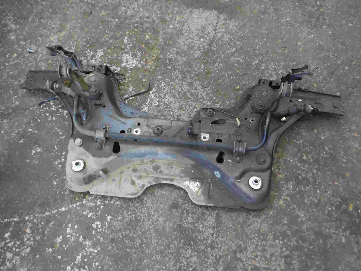 Renault Laguna 2001-2005 Front Subframe Complete   Wishbones