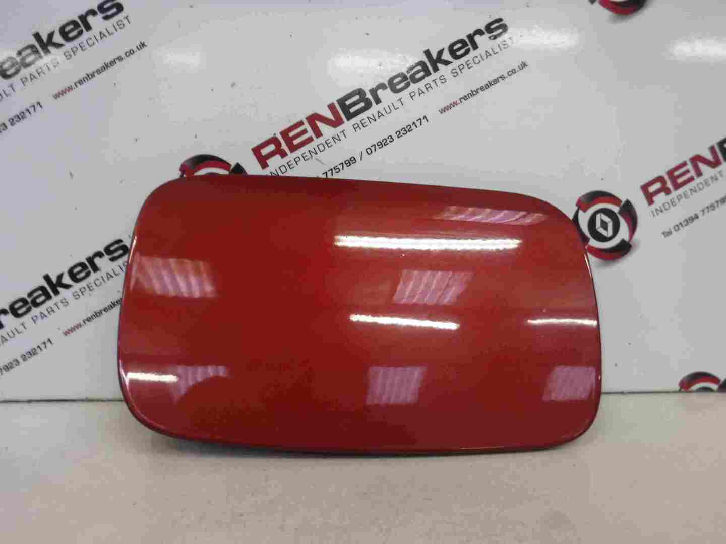 Renault Laguna 2001-2005 Fuel Flap Cover Red TEB76
