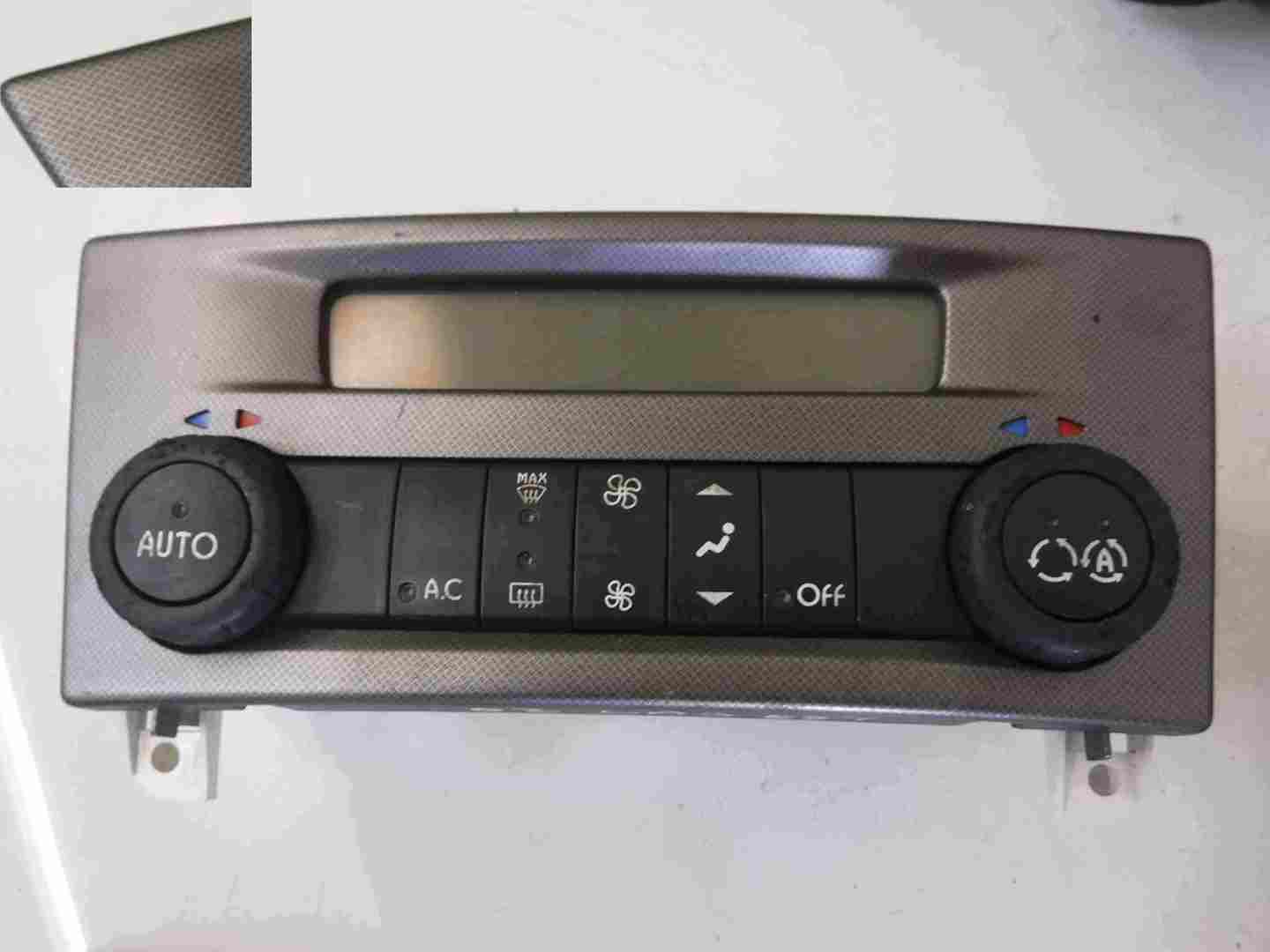 Renault Laguna 2001-2005 Heater Controls Dials Switches 8200264425