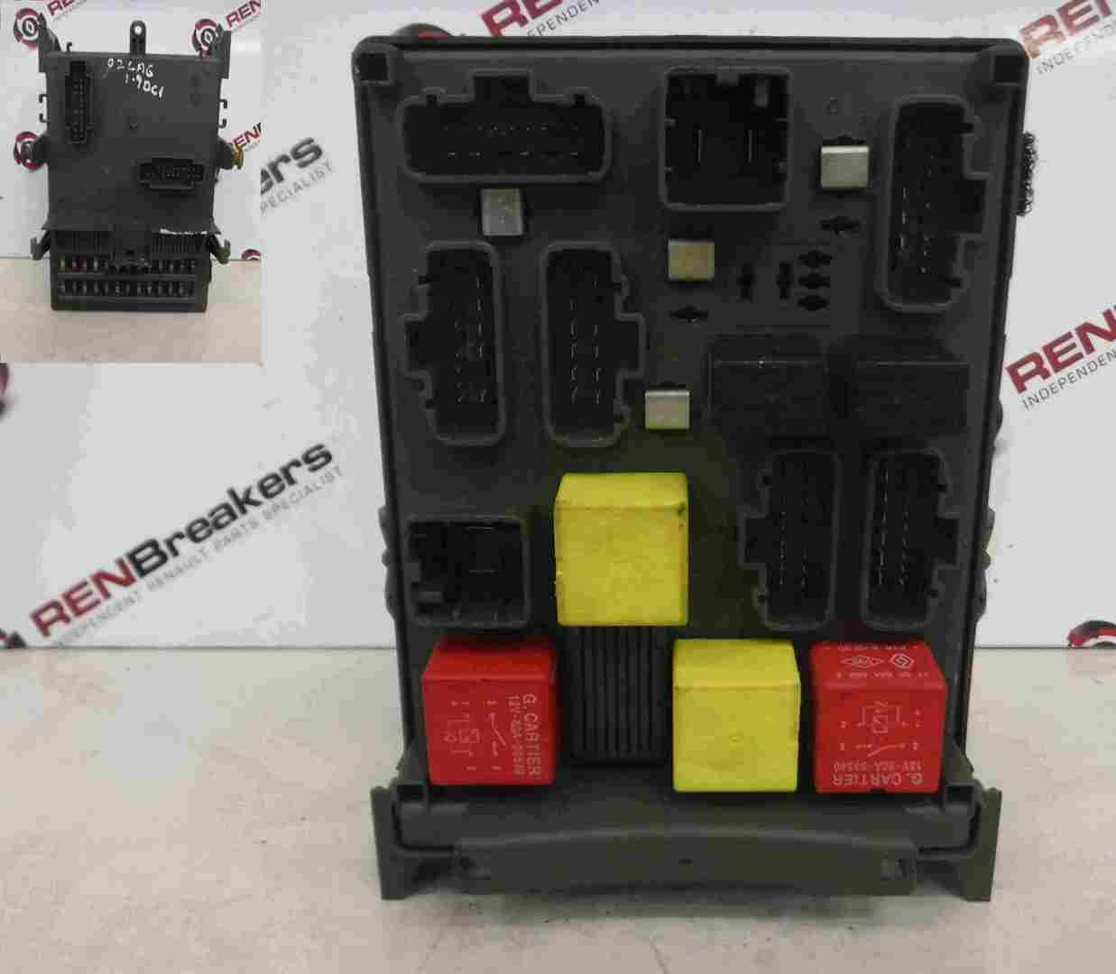Renault Laguna 2001-2005 Interior Fuse Box Dashboard Relay Computer 8200283803