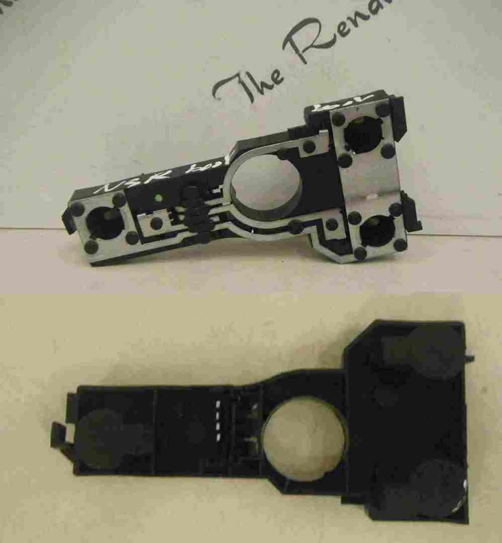Renault Laguna 2001-2005 Light Passenger NS Boot Bulb Holder Circuit Board