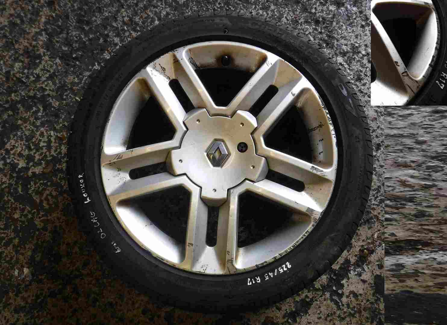 Renault Laguna 2001-2005 Louxor Alloy Wheel   Tyre 17 inch