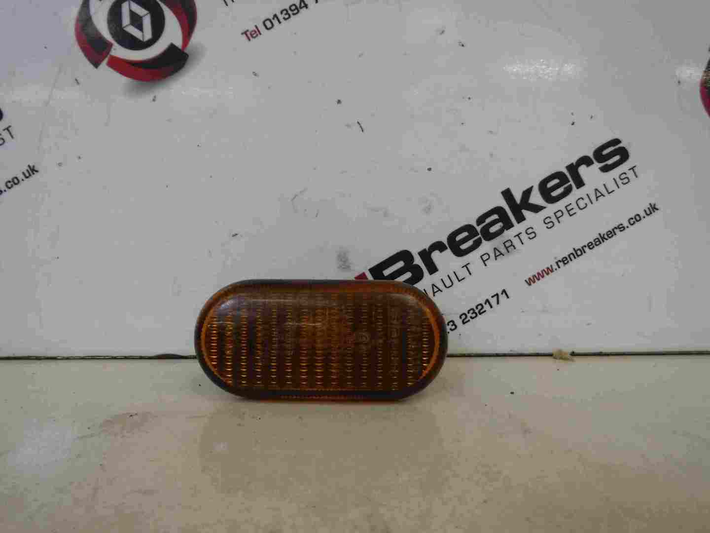 Renault Laguna 2001-2005 Passenger NS Wing Repeater Lens