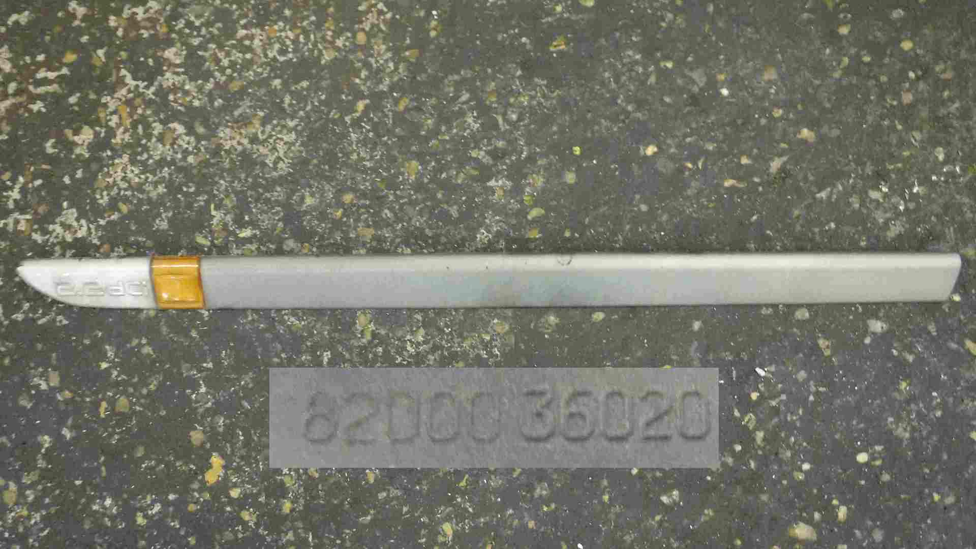 Renault Laguna 2001-2005 Passenger NSF Front Door Moulding Trim 8200036020