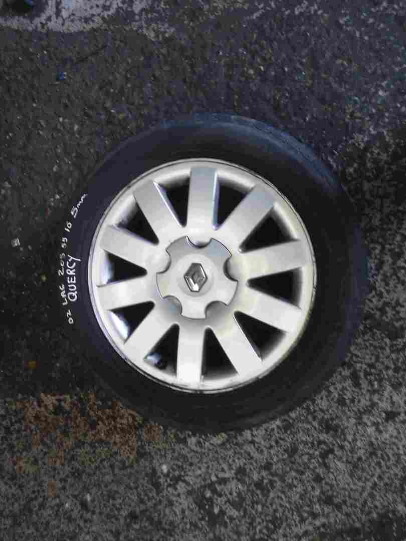 Renault Laguna 2001-2005 Quercy Alloy Wheel + Tyre 205 55 16 5mm