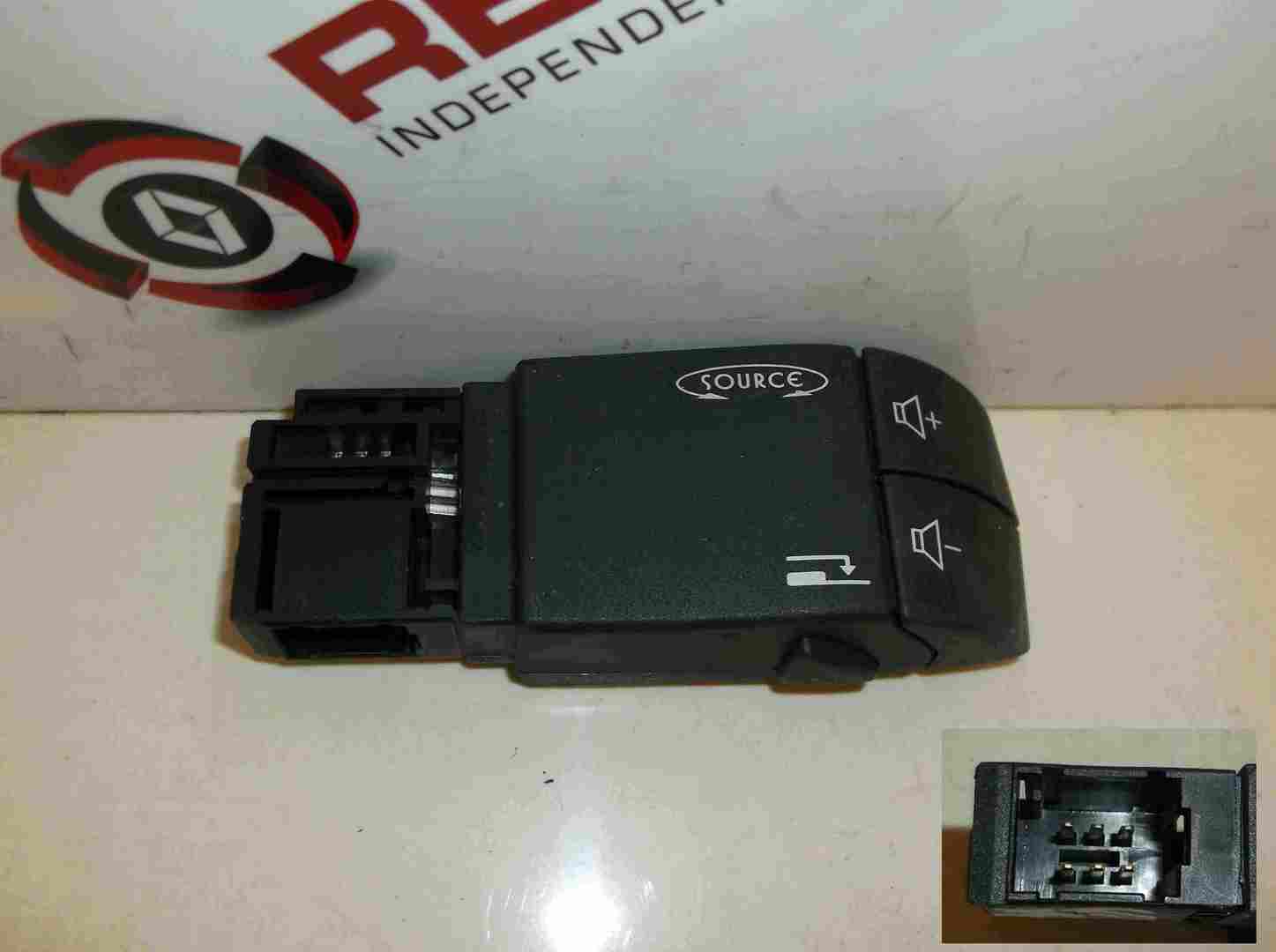 Renault Laguna 2001-2005 Radio CD Player Steering Wheel Control