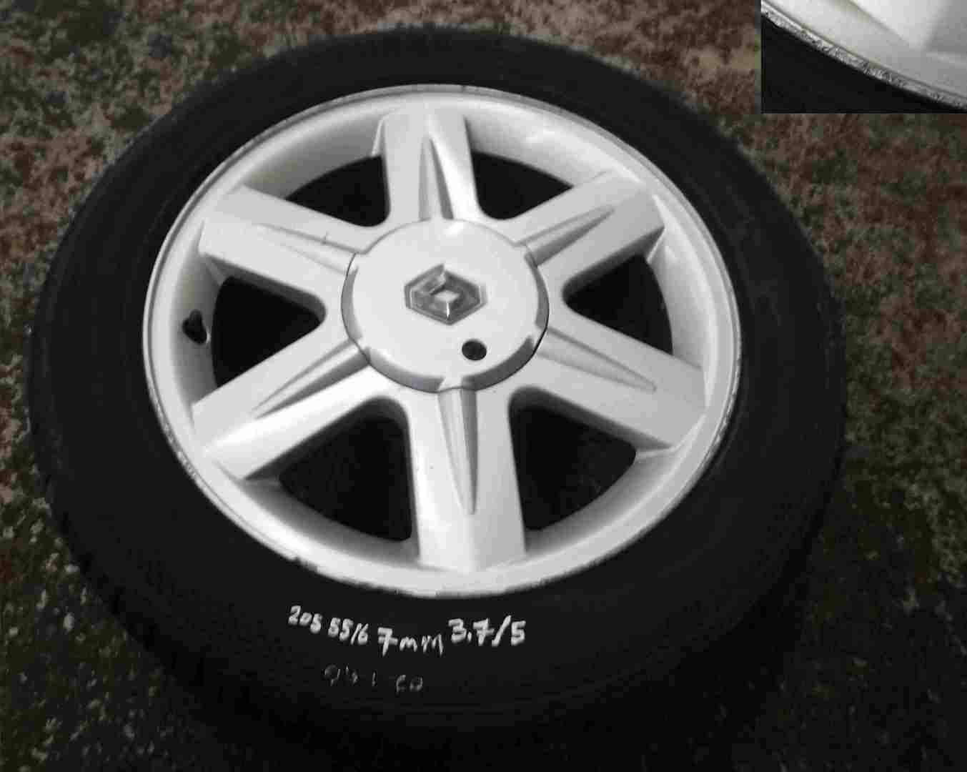 Renault Laguna 2001-2005 Rhodes Alloy Wheel + Tyre 205 55 16 7mm Tread
