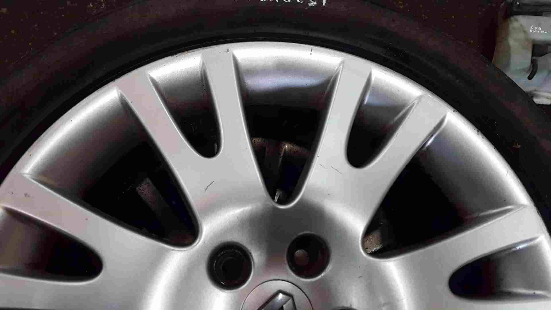 Thumb 4 Renault Laguna 2001-2005 Silverstone Alloy Wheel 3/5