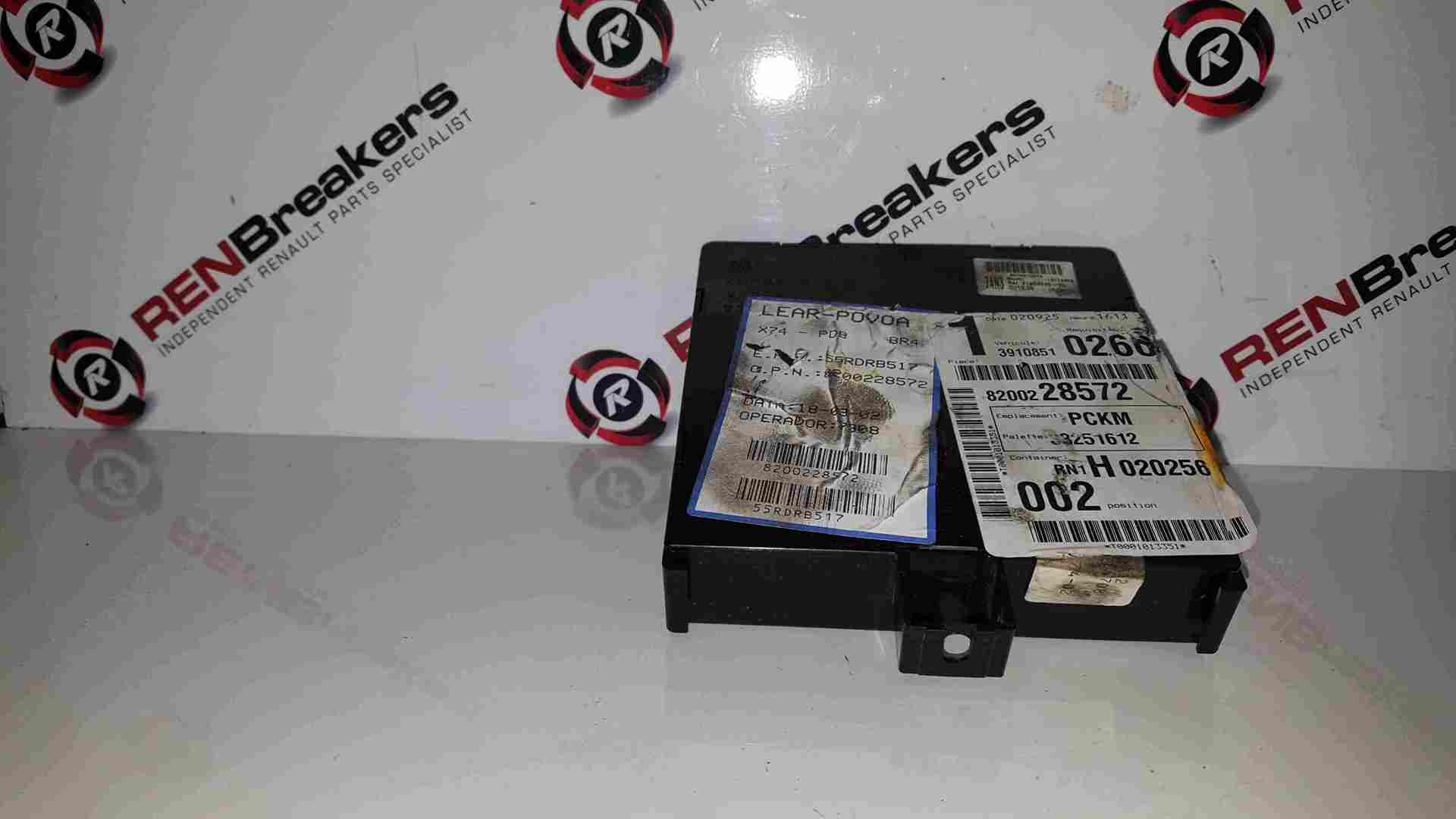 Renault Laguna 2001-2007 Fuse Box UCH Unit 8200213234 8200228572