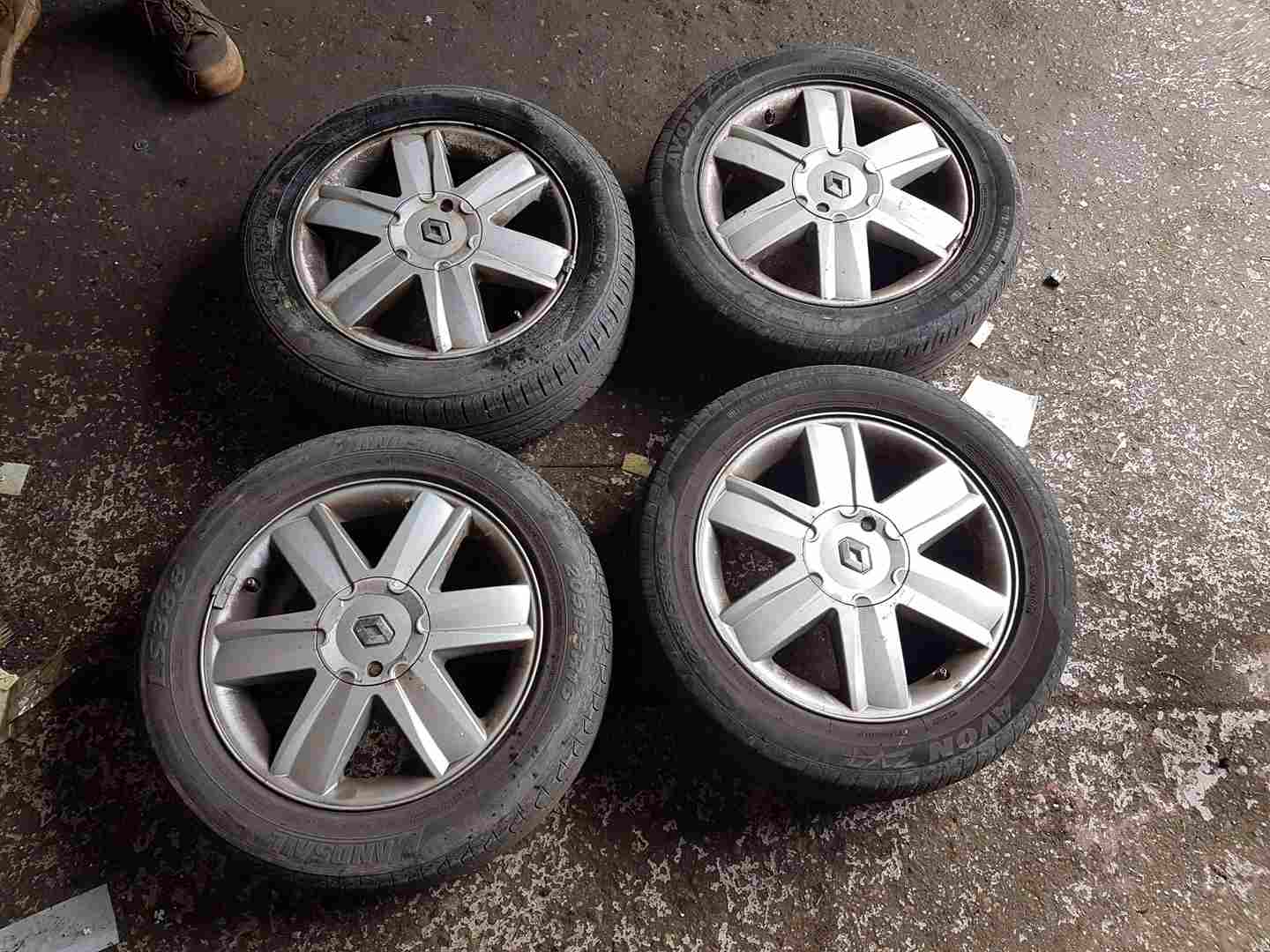 Renault Laguna 2001-2007 Nervastella Alloy Wheels SET X4 16Inch 5 Stud 4/5