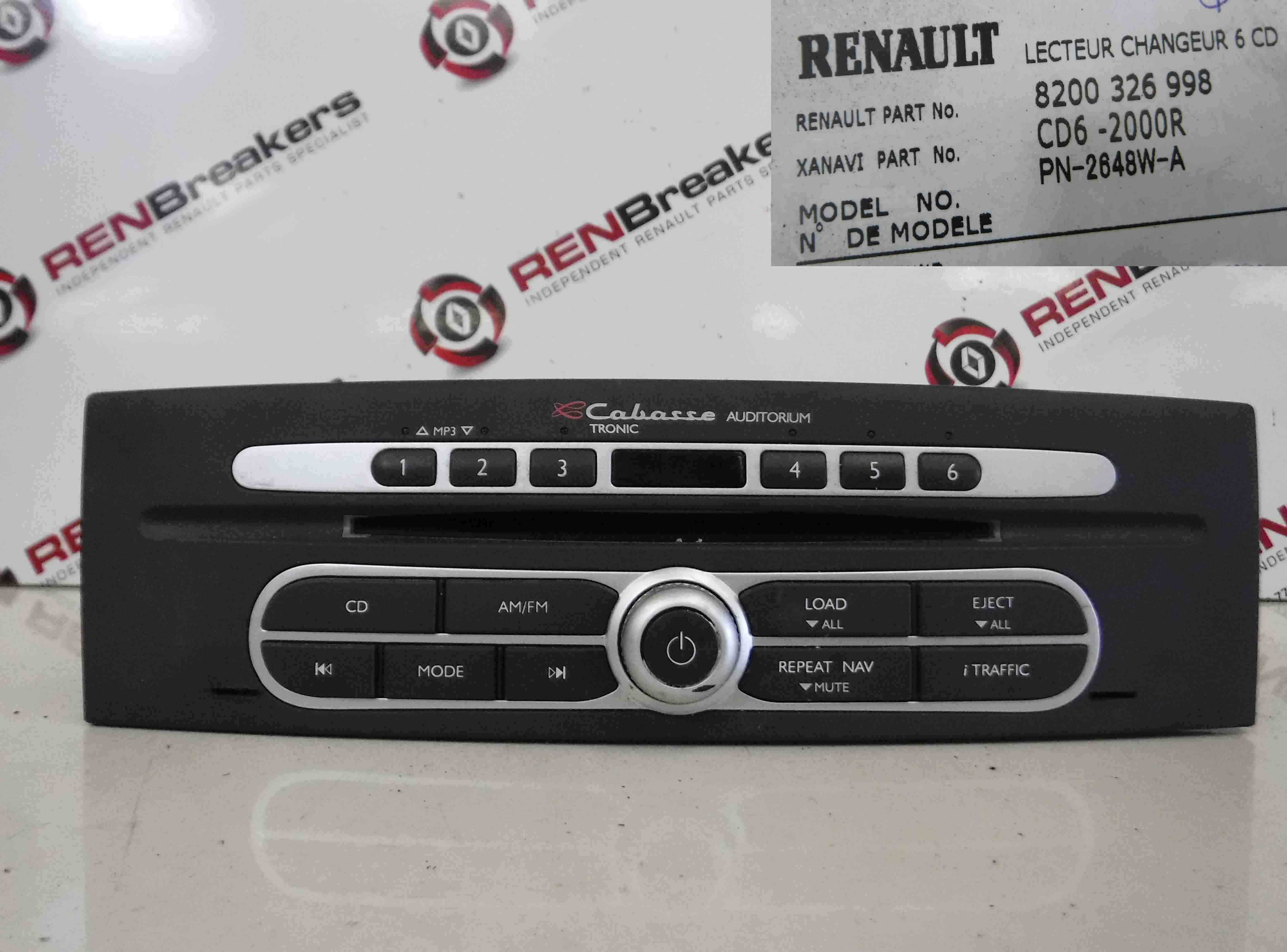 Bonjour je voudrais changer l'autoradio de ma renault laguna 1,9 l dci de  2005 p - Renault - Mécanique / Électronique - Forum Technique - Forum Auto