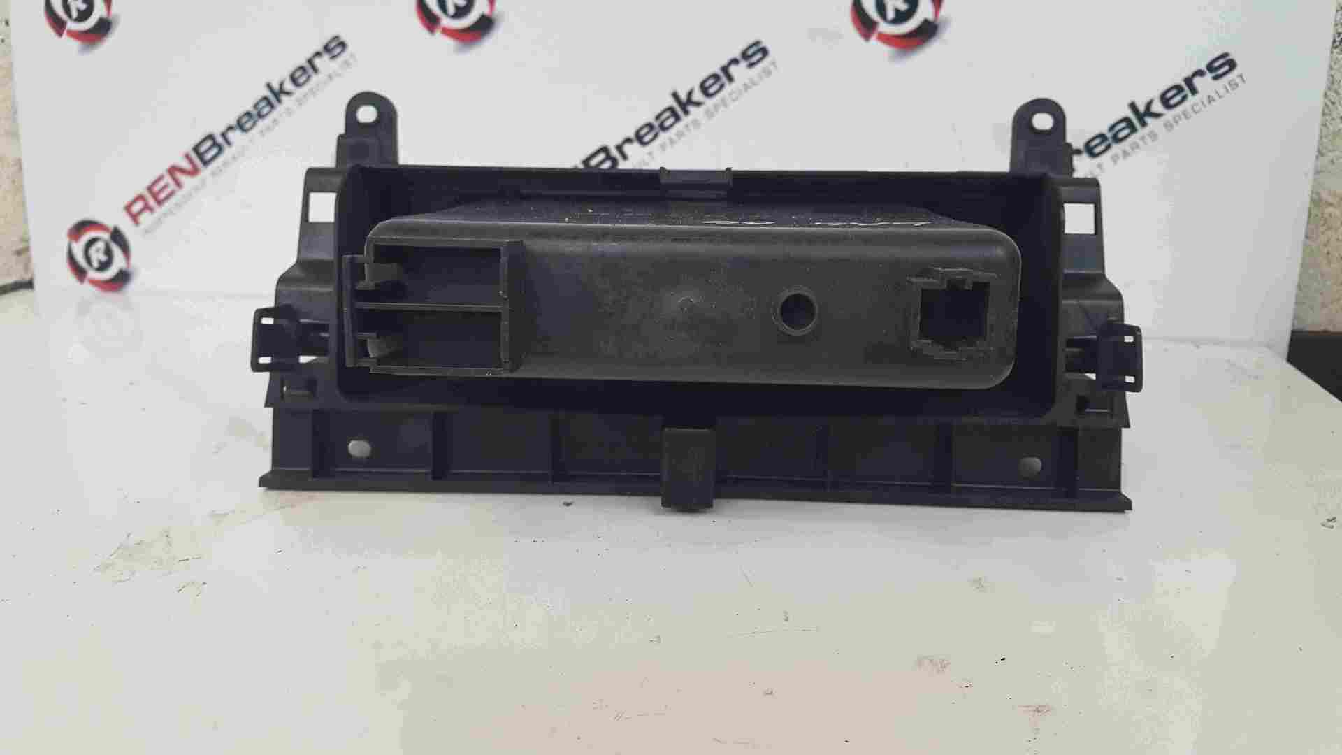 Thumb 2 Renault Laguna 2005-2007 Compartment Tray Holder