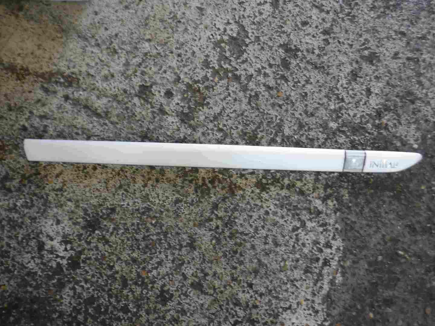 Renault Laguna 2005-2007 Drivers OSF Front Bump Trim Moulding TED69 Initiale