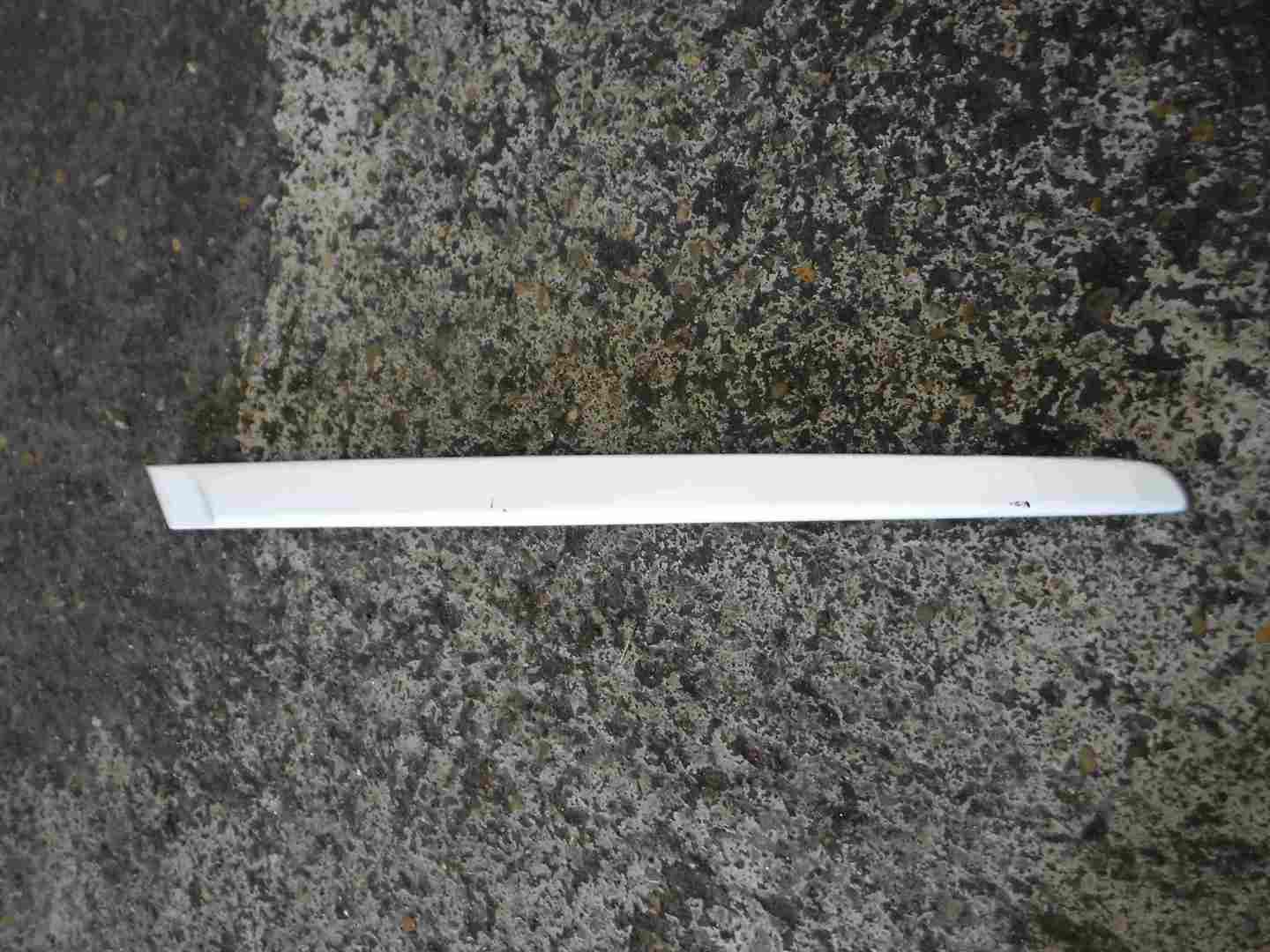 Renault Laguna 2005-2007 Drivers OSR Rear Bump Trim Moulding TED69