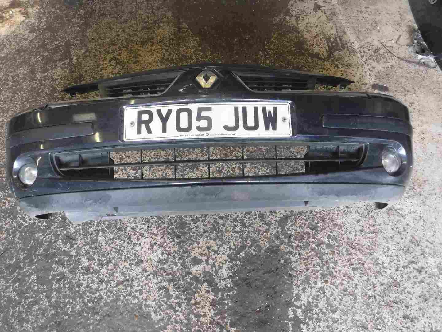 Renault Laguna 2005-2007 Front Bumper Blue 472