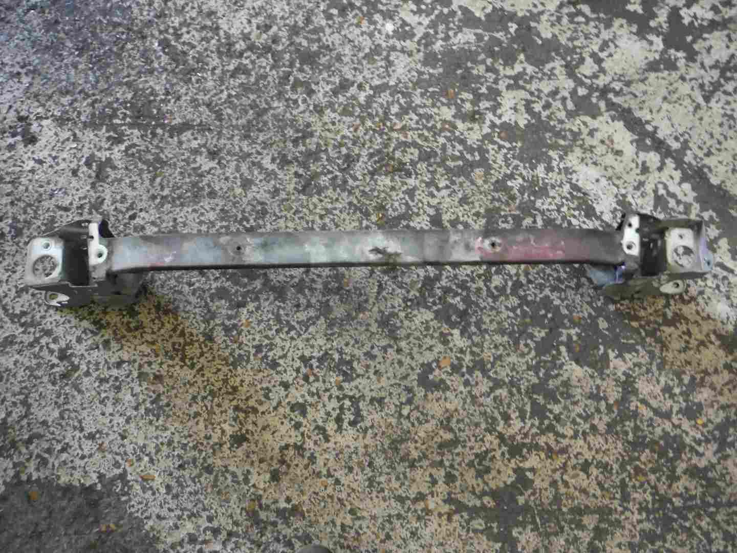 Renault Laguna 2005-2007 Front Cross Member Subframe Support