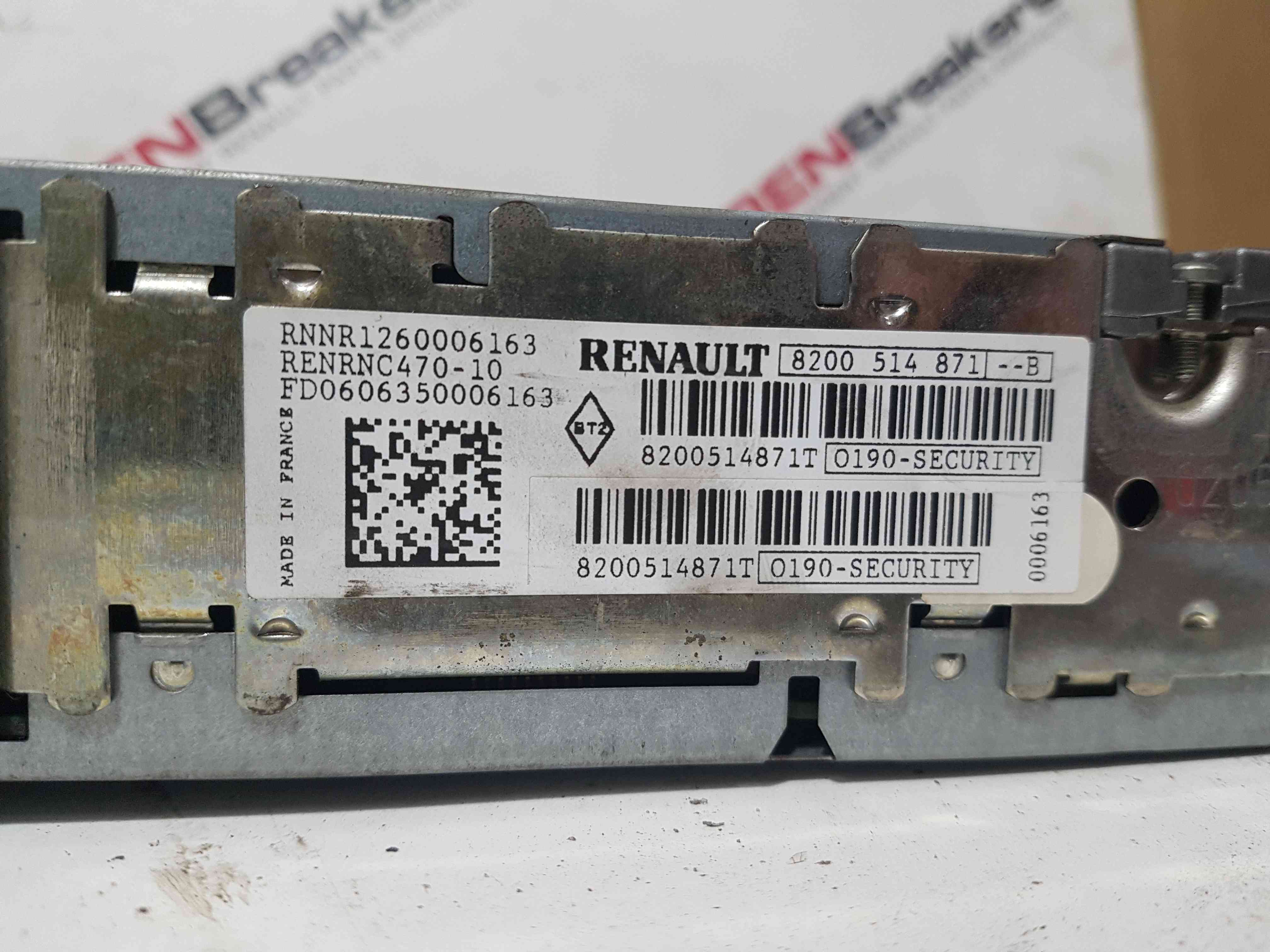 Thumb 4 Renault Laguna 2005-2007 Radio SAT Nav Head Unit 8200514871