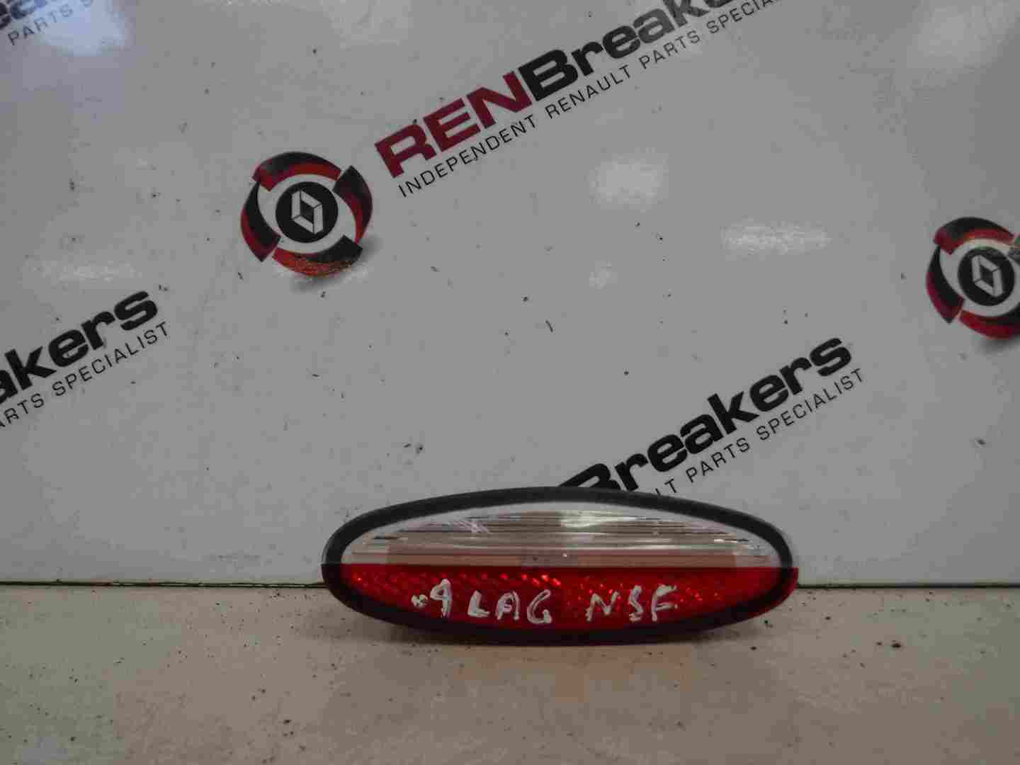 Renault Laguna 2007-2010 Passenger NSF Front Door Card Light