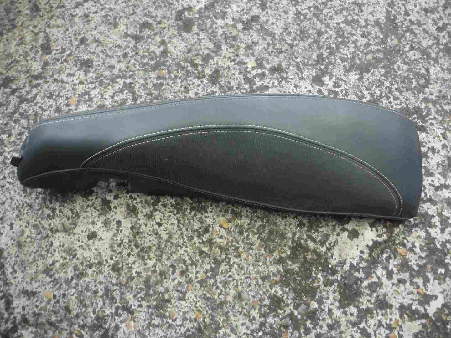 Renault Laguna 2007-2010 Passenger NSR Rear Seat Cushion Side
