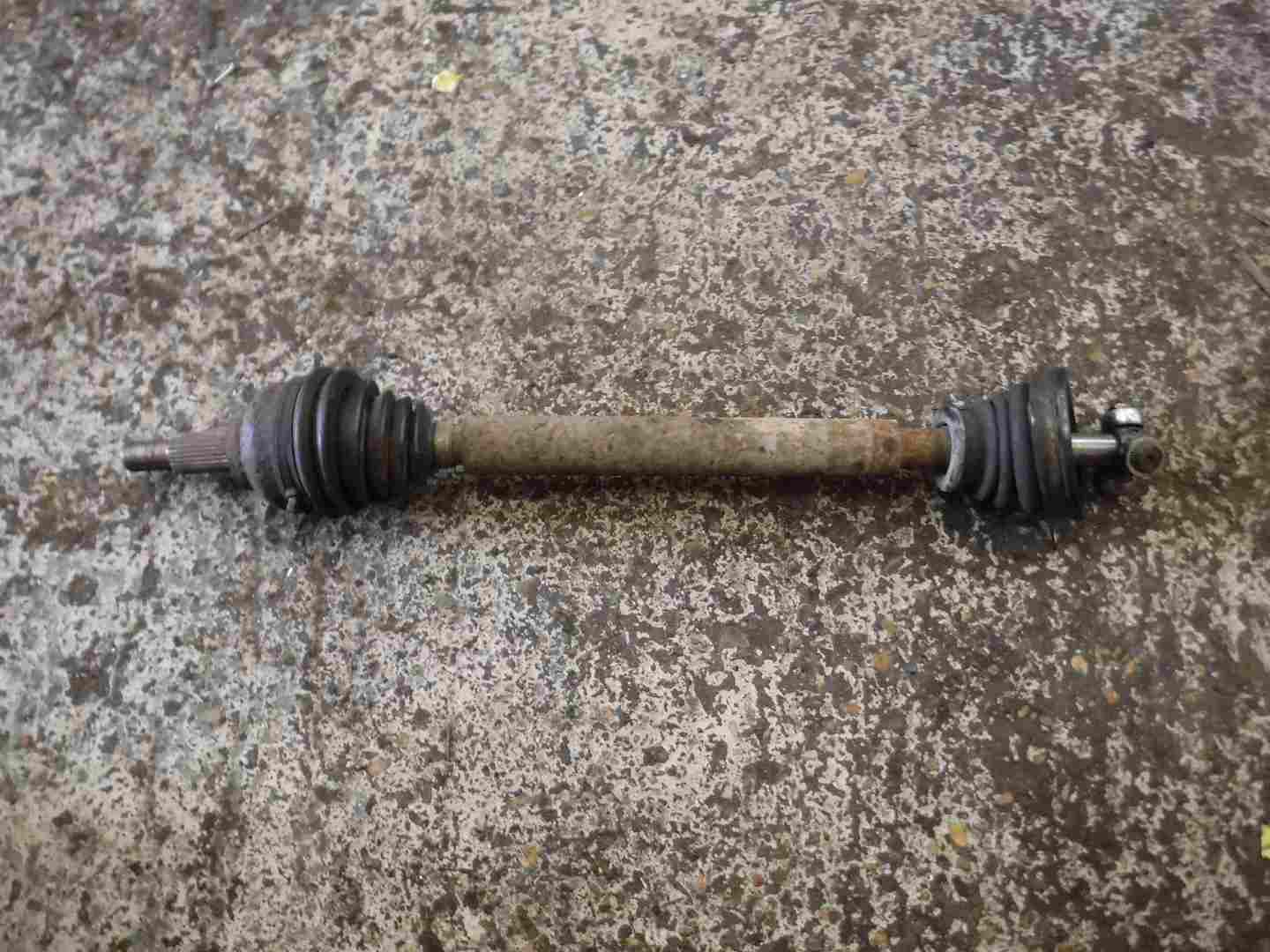 Renault Laguna 2001-2005 1.8 16v Passenger NSF Front Driveshaft