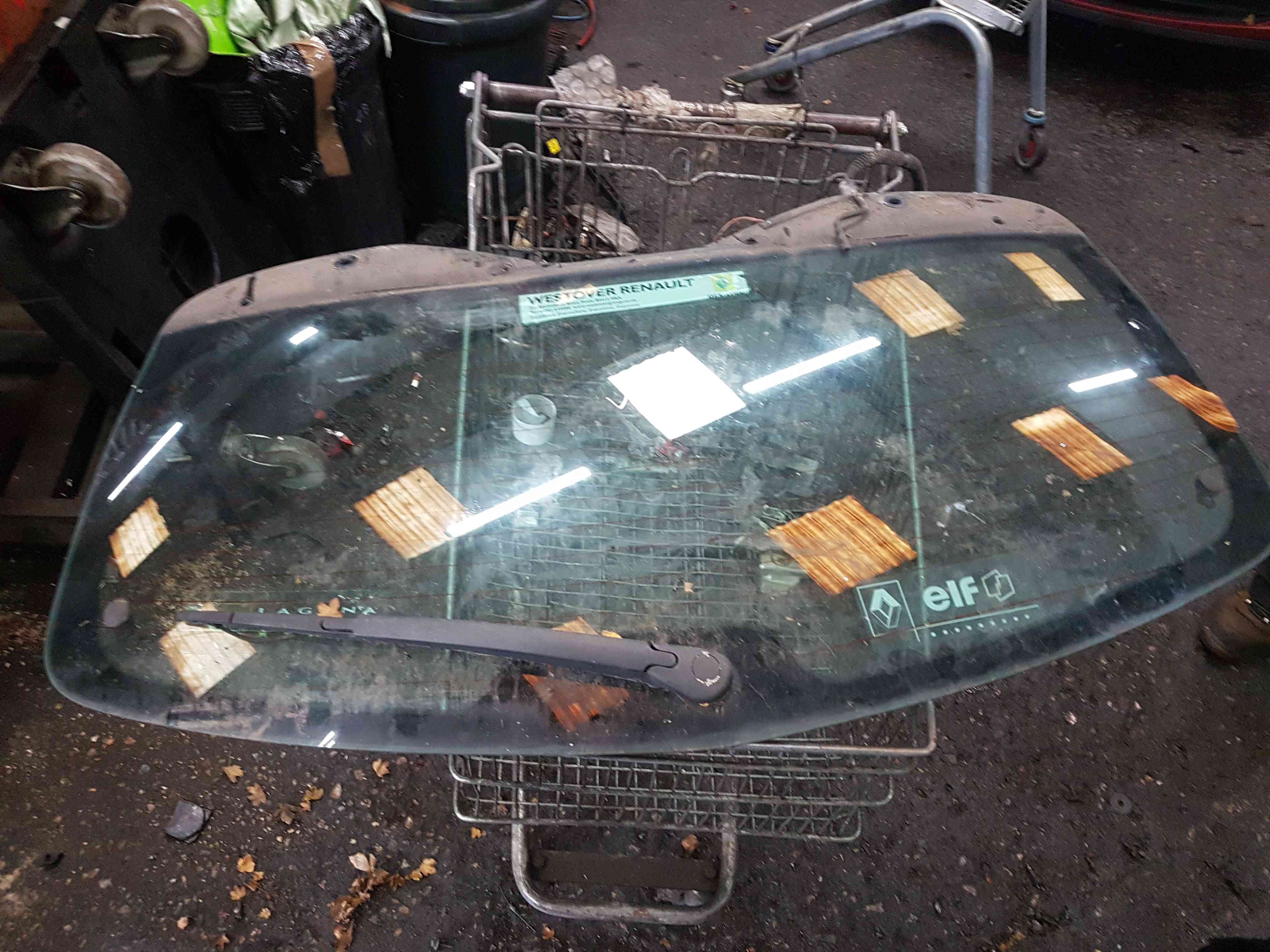 Thumb 5 Renault Laguna Estate 2001-2005 Boot Glass