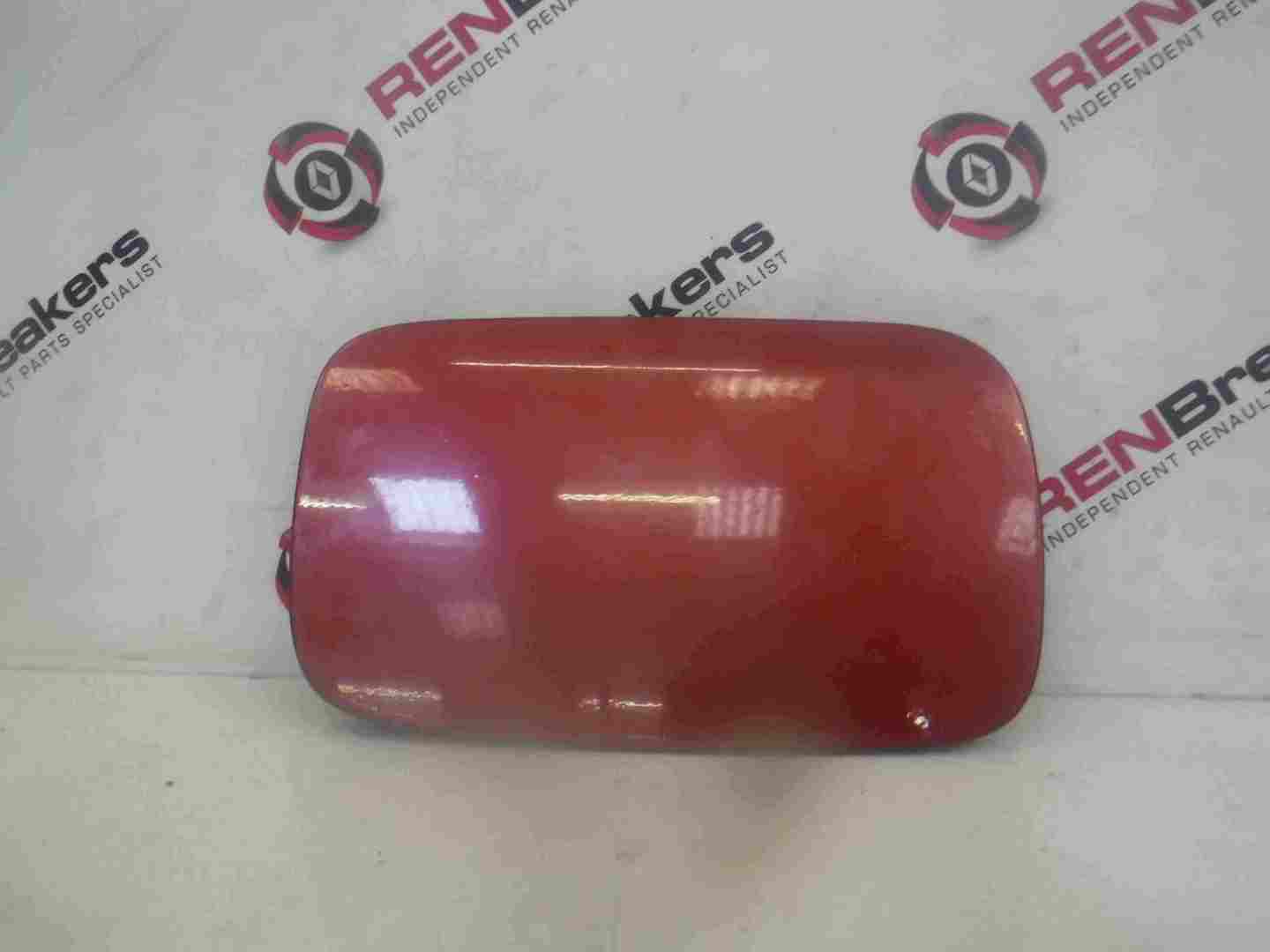 Renault Laguna Estate 2001-2005 Fuel Flap Cover Red TEB76 8200002161
